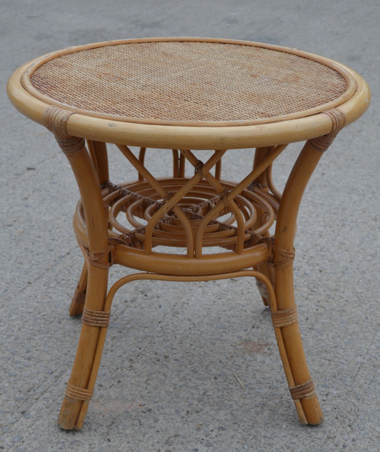 1 x Small Rattan Conservatory Side Table - Dimensions: H55 x W55 x D55 cms - Image 7 of 10