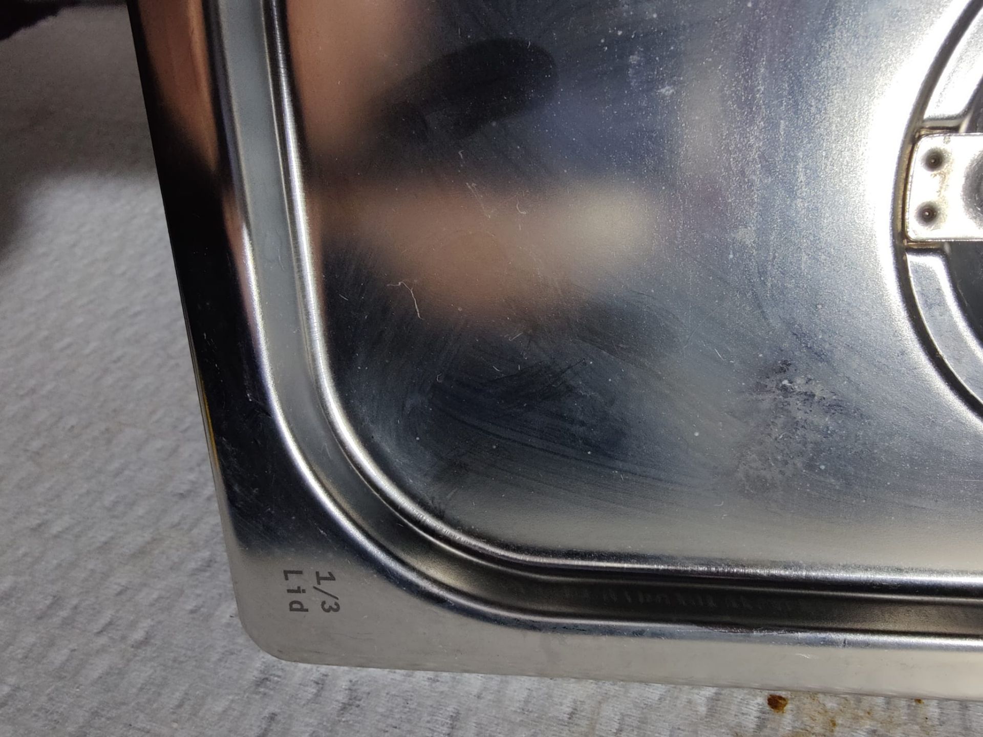 15 x Stainless Steel 1/3 Gastro Pan Lids - Size: 32.5 x 17.5 cms - CL011 - Ref: NCE168 Mez - - Image 3 of 4