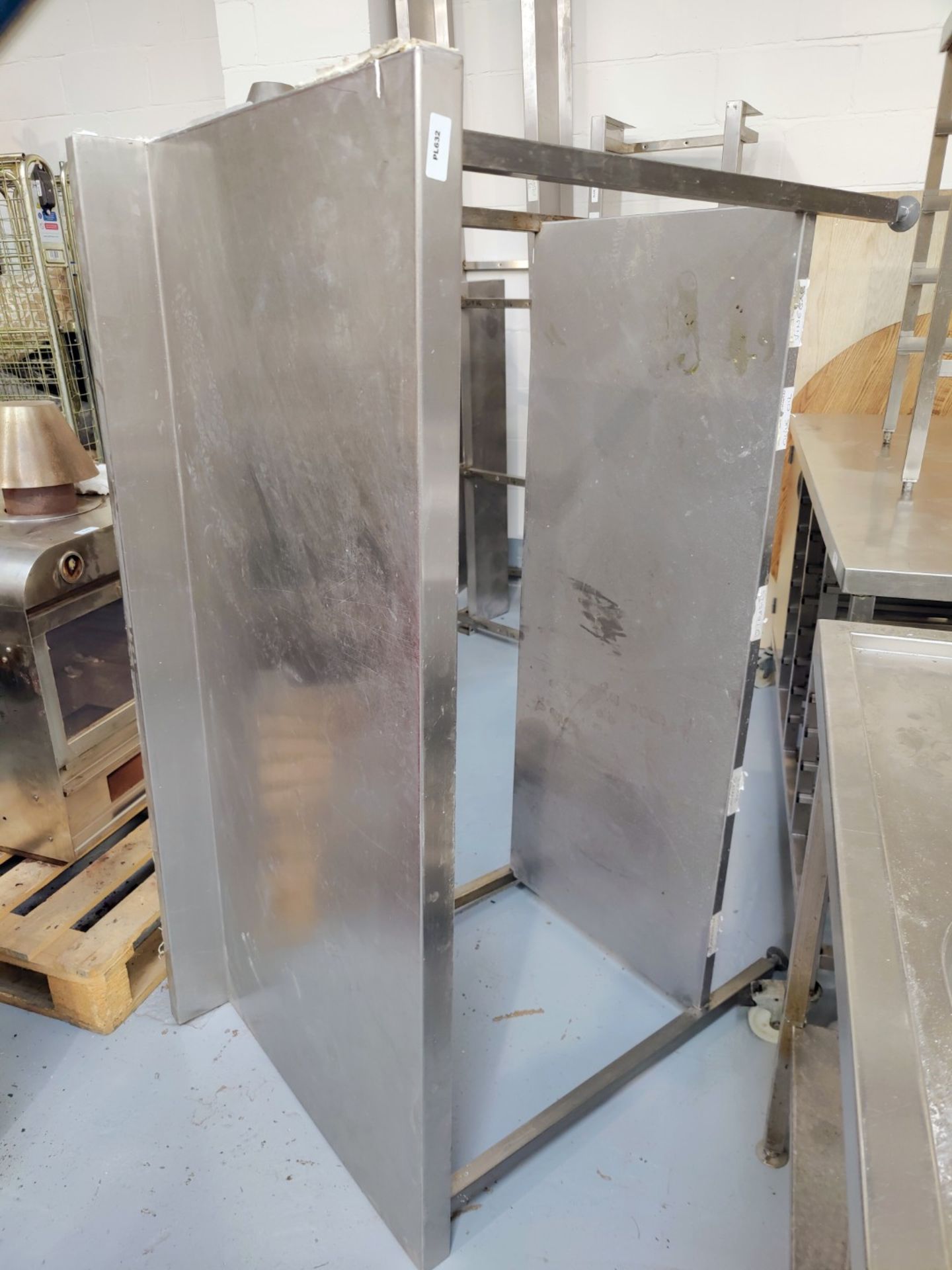 1 x Stainless Steel Prep Table Featuring an Undershelf and Upstand - Dimensions: H91 x W151 x D70 - Image 2 of 4