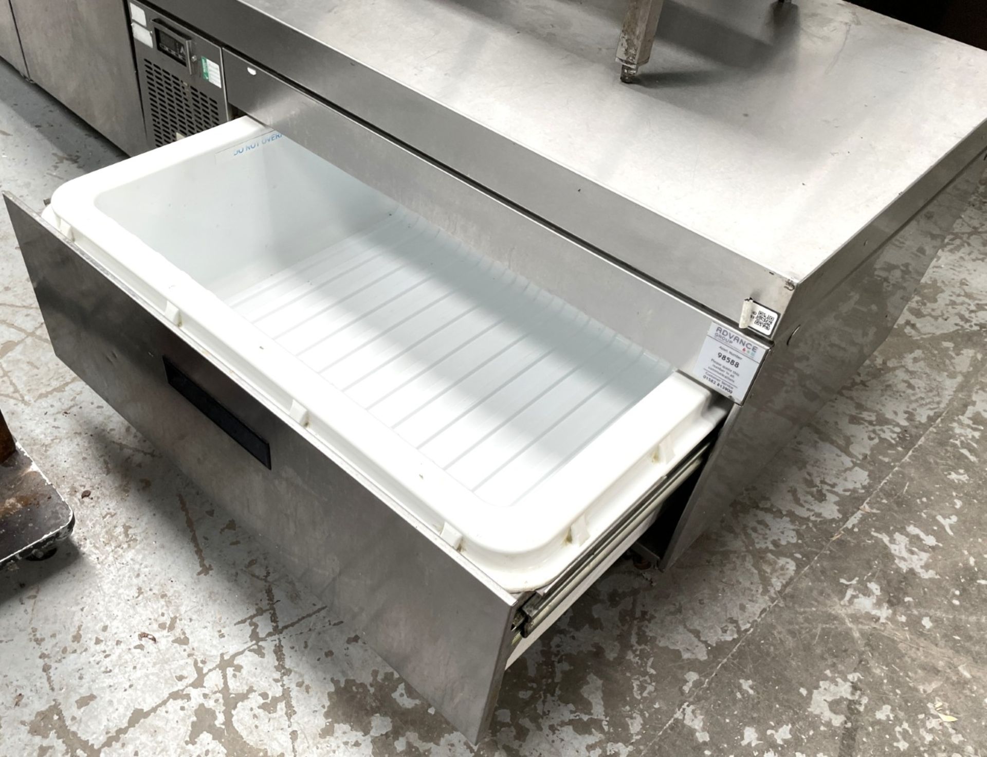 1 x Adande VCS Single Drawer Countertop Fridge Freezer - Dimensions: H x W x D cms - 240v - Image 3 of 10