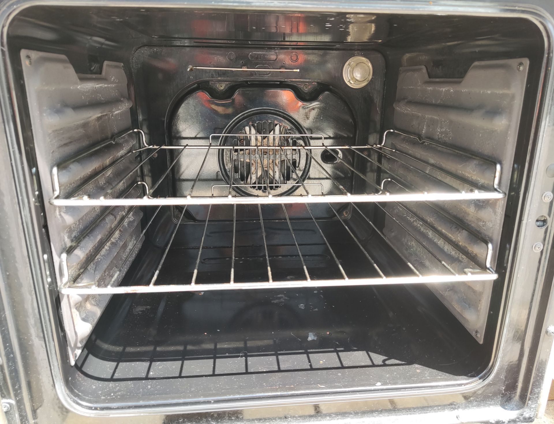 1 x HOTPOINT Ultima Hue61X Freestanding Electric Ceramic Cooker - Image 12 of 23