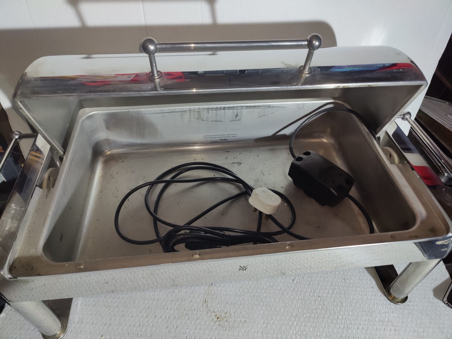 1 x Stainless Steel WMF Electric Roll Top Chafing Dish - 240v - Approx Dimensions: H46 x W72 x D34 - Image 3 of 5