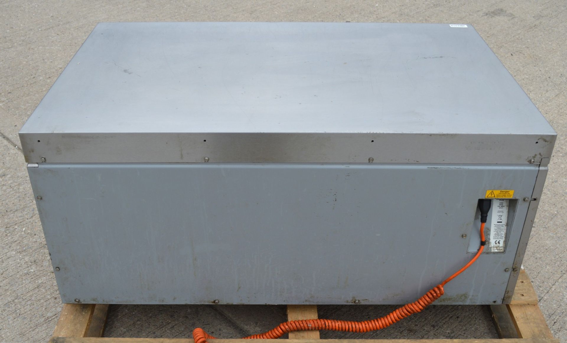 1 x Adande VCS Chef Base Fridge Freezer Single Drawer - Dimensions: H47 x W110 x D70 cms - Image 4 of 11