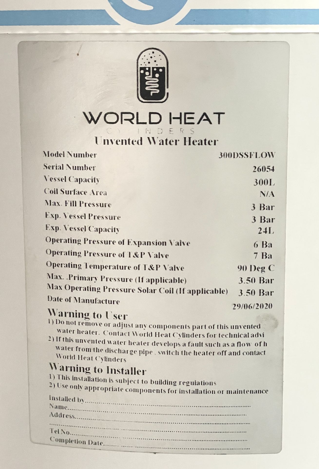 1 x World Heat Superflow Unvented Hot Water 300 Litre Storage Cylinder - Model: 300DSSFLOW - Image 8 of 10
