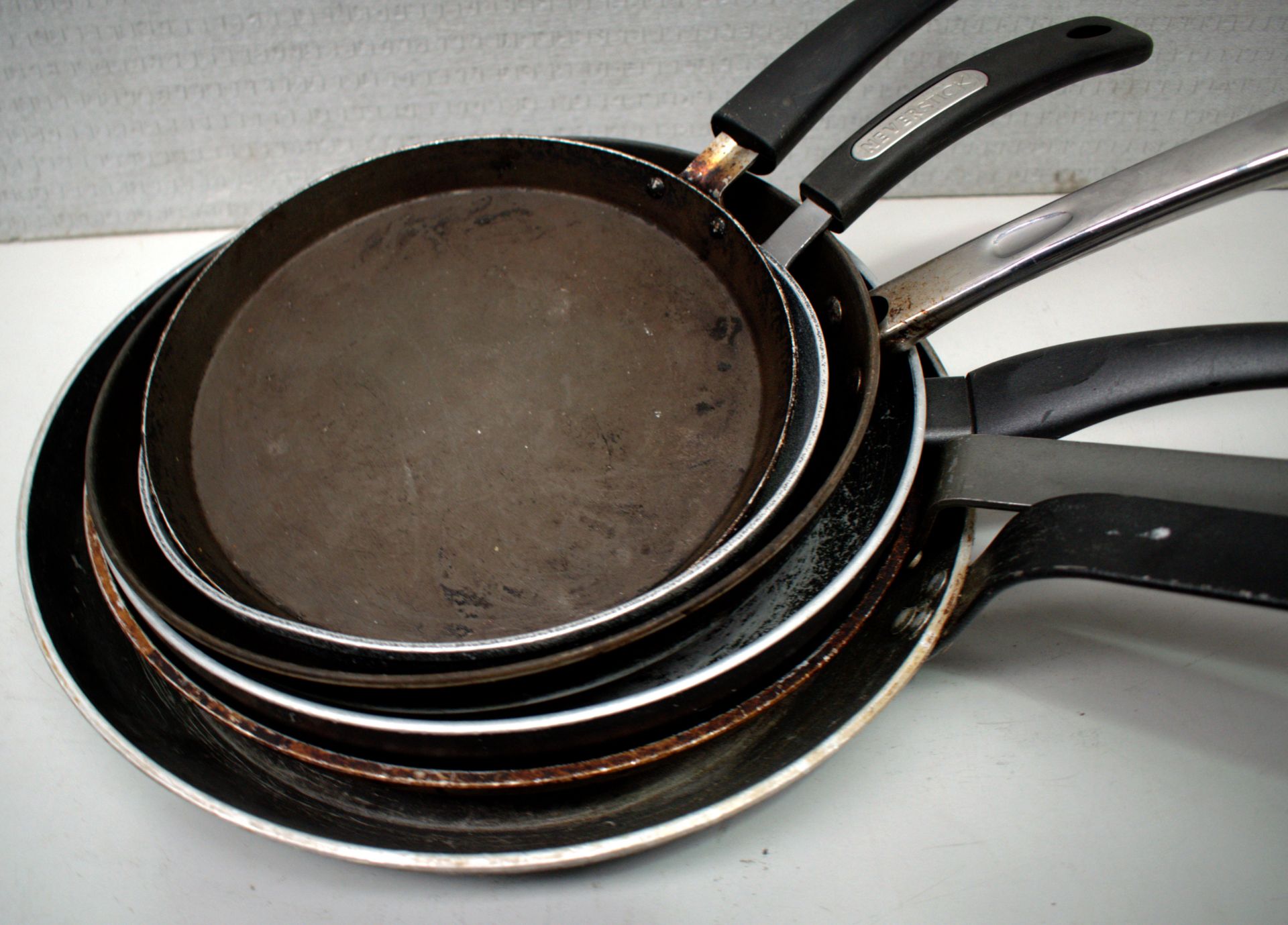 6 x Frying Pans - Image 14 of 20