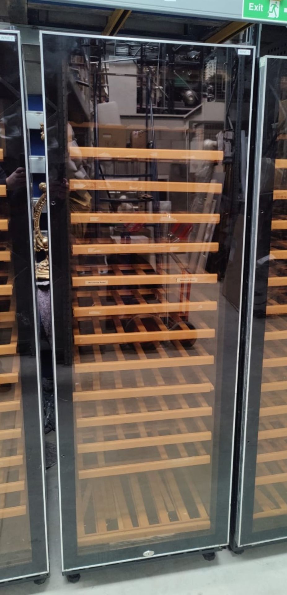 1 x Swiss Cave Upright Single Door Wine Bottle Cooler - Contemporary Smoked Glass Finish