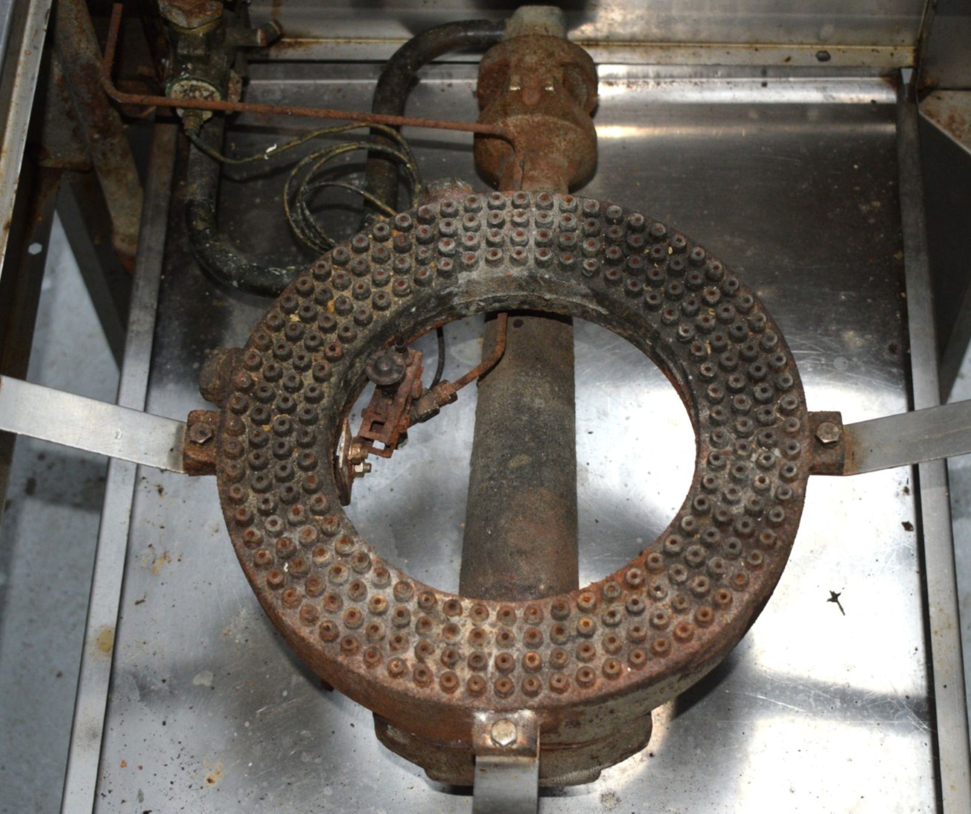 1 x Olis Stock Pot Gas Burner - Model FDGV-50-CE - RRP £2,700 - Dimensions: H50 x W59 x D63 cms - Image 6 of 6