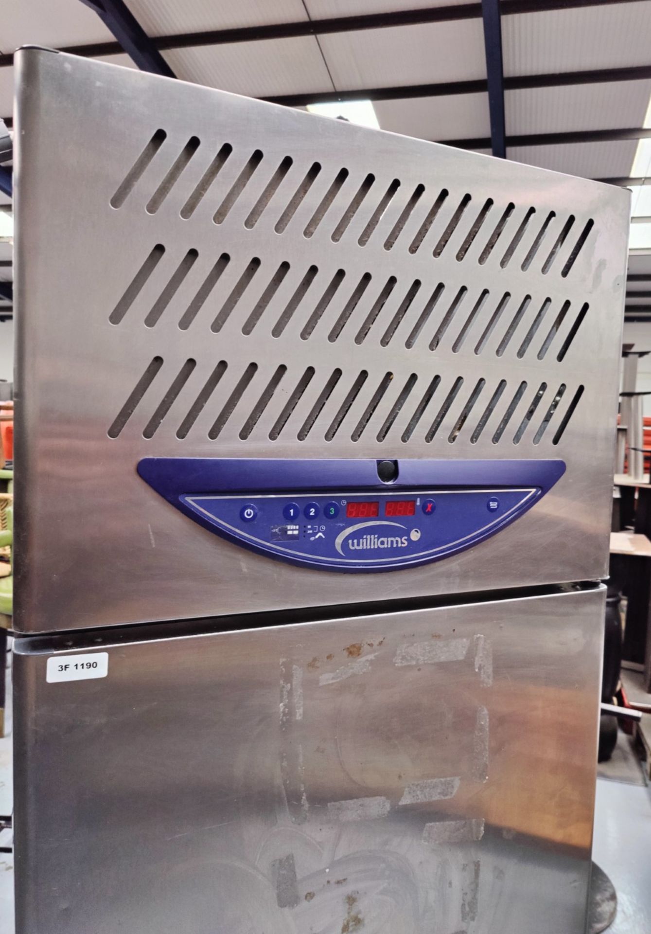 1 x Williams WBC50 Upright Single Door Blast Chiller with a 13 Tray Capacity - 240v - Image 9 of 13