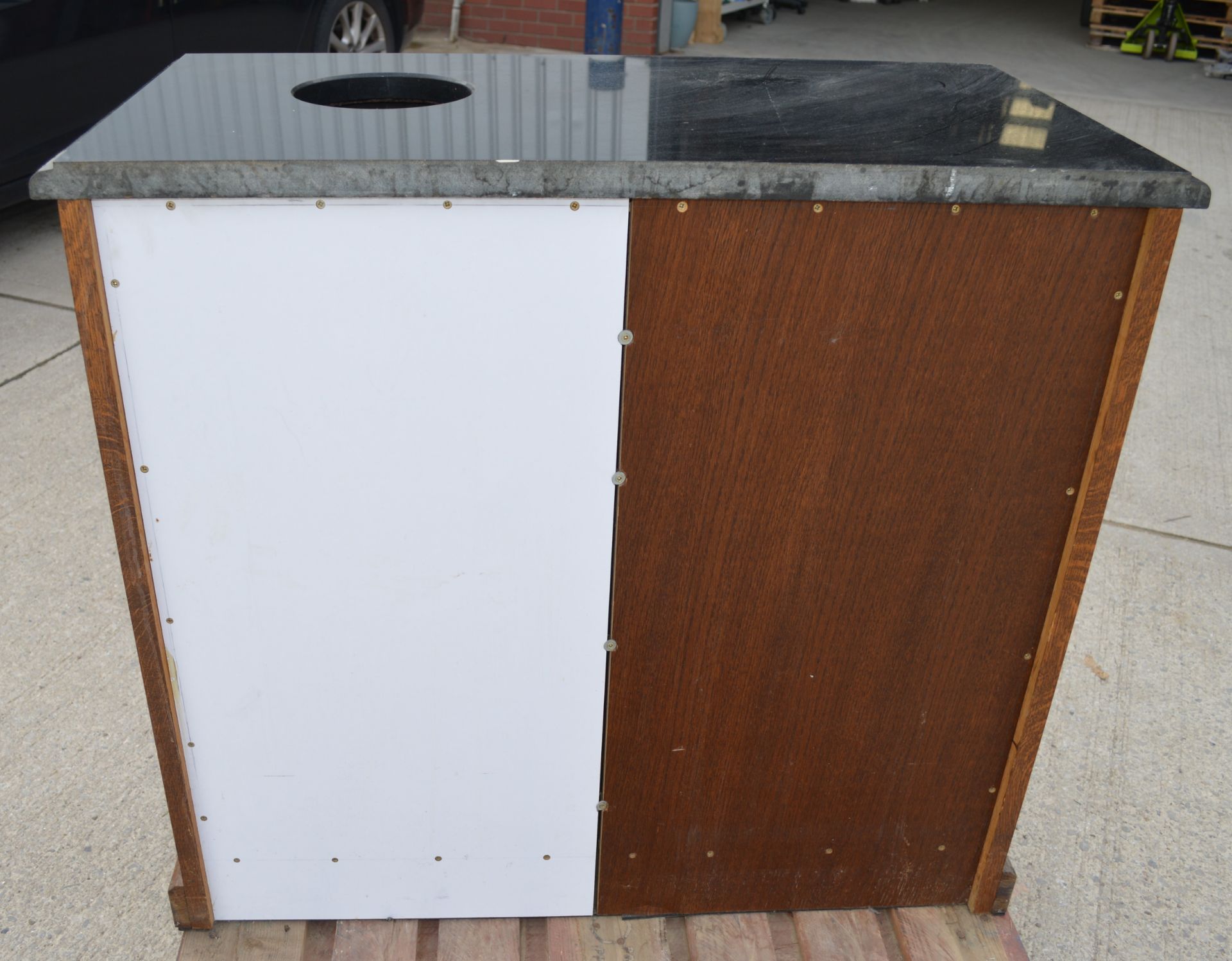 1 x Restaurant Waiter Station Featuring a Bin Chute with Removable Waste Bin, Granite Top, Storage - Image 5 of 10
