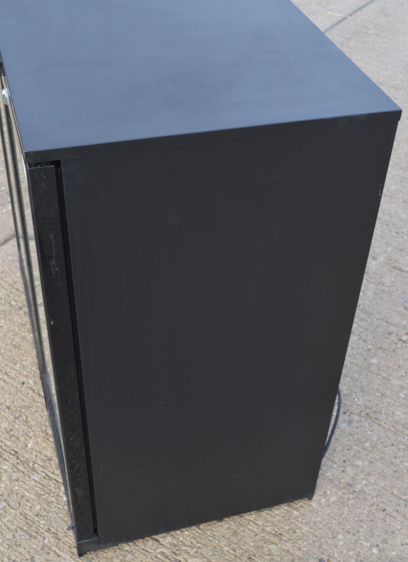 1 x Kitchen LG0208H Backbar Two Door Bottle Cooler in Black - Image 3 of 12