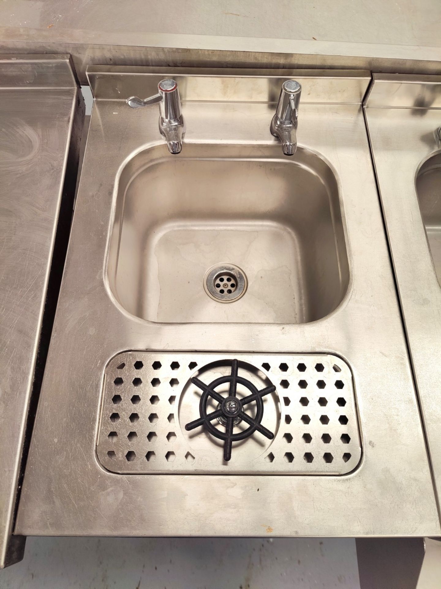 1 x Stainless Steel Bar Wash Station Featuring an Integral Glass Rinser, Wash Bowl and Hot/Cold Taps - Image 4 of 5