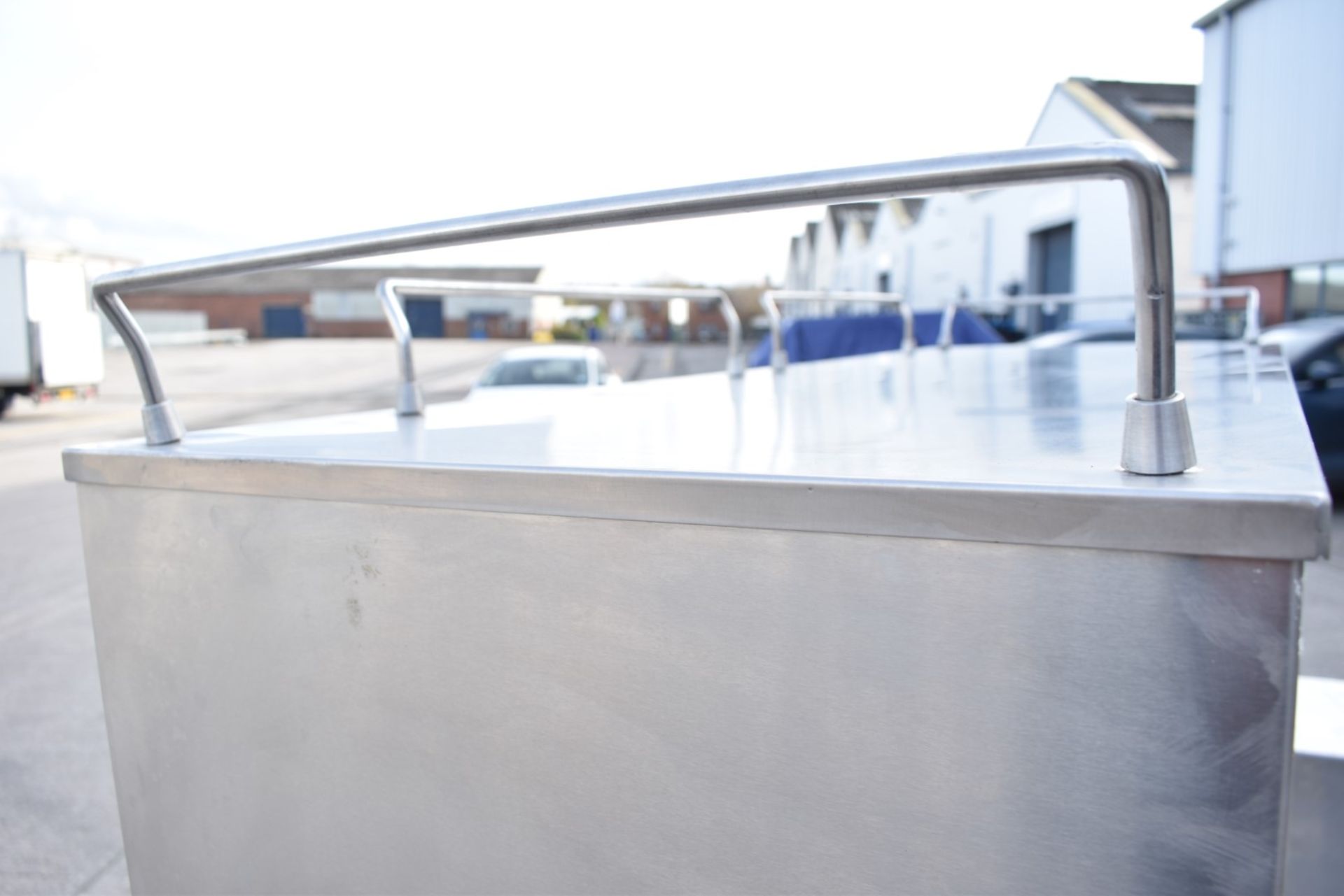 1 x Rexmartins Front Cooking Station For Griddles etc - Cooking Appliance Station With Lights - Image 14 of 17