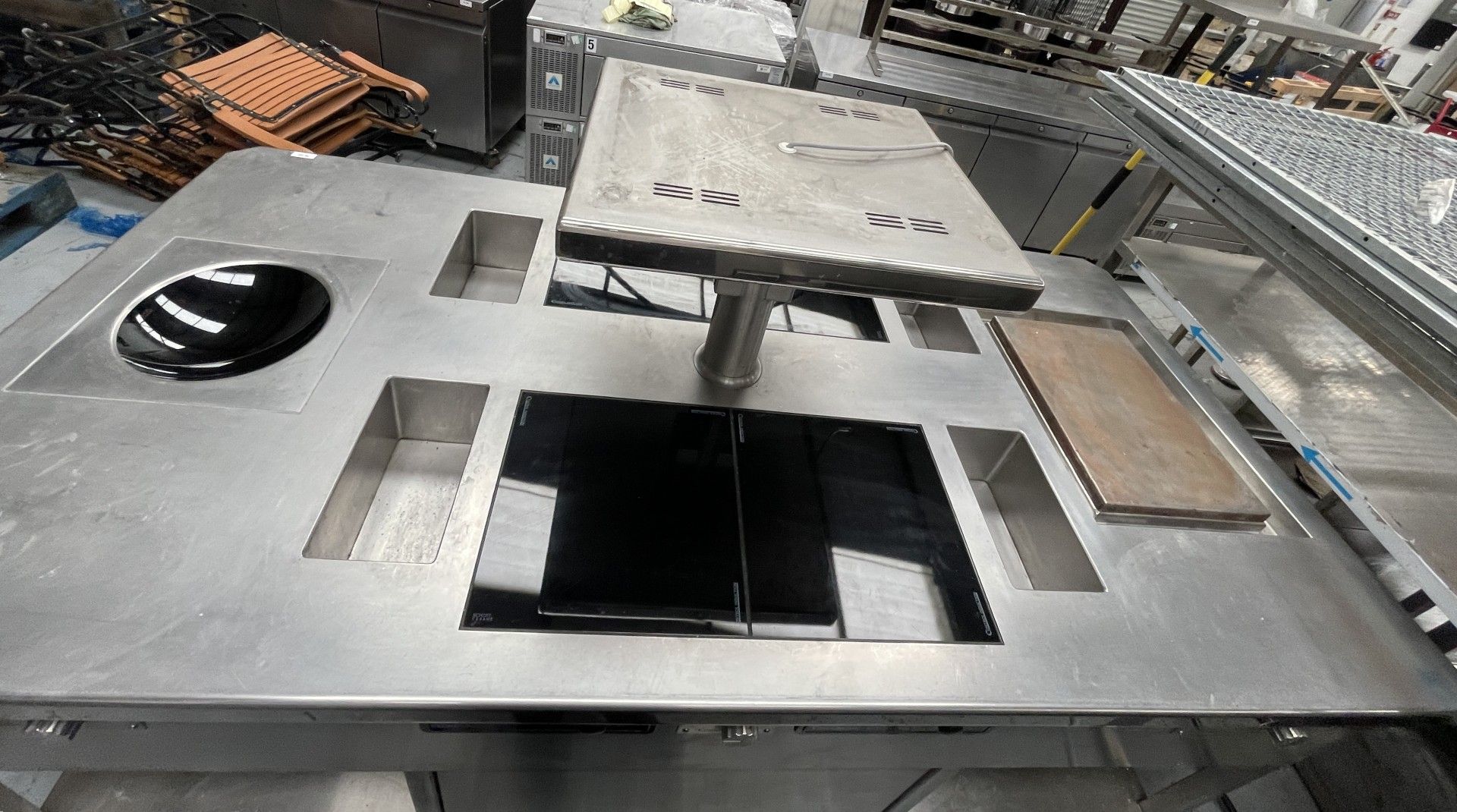 1 x Commercial Central Kitchen Cooking Island Featuring Two Control Induction Cooking Hobs, Blue Sea - Image 28 of 30