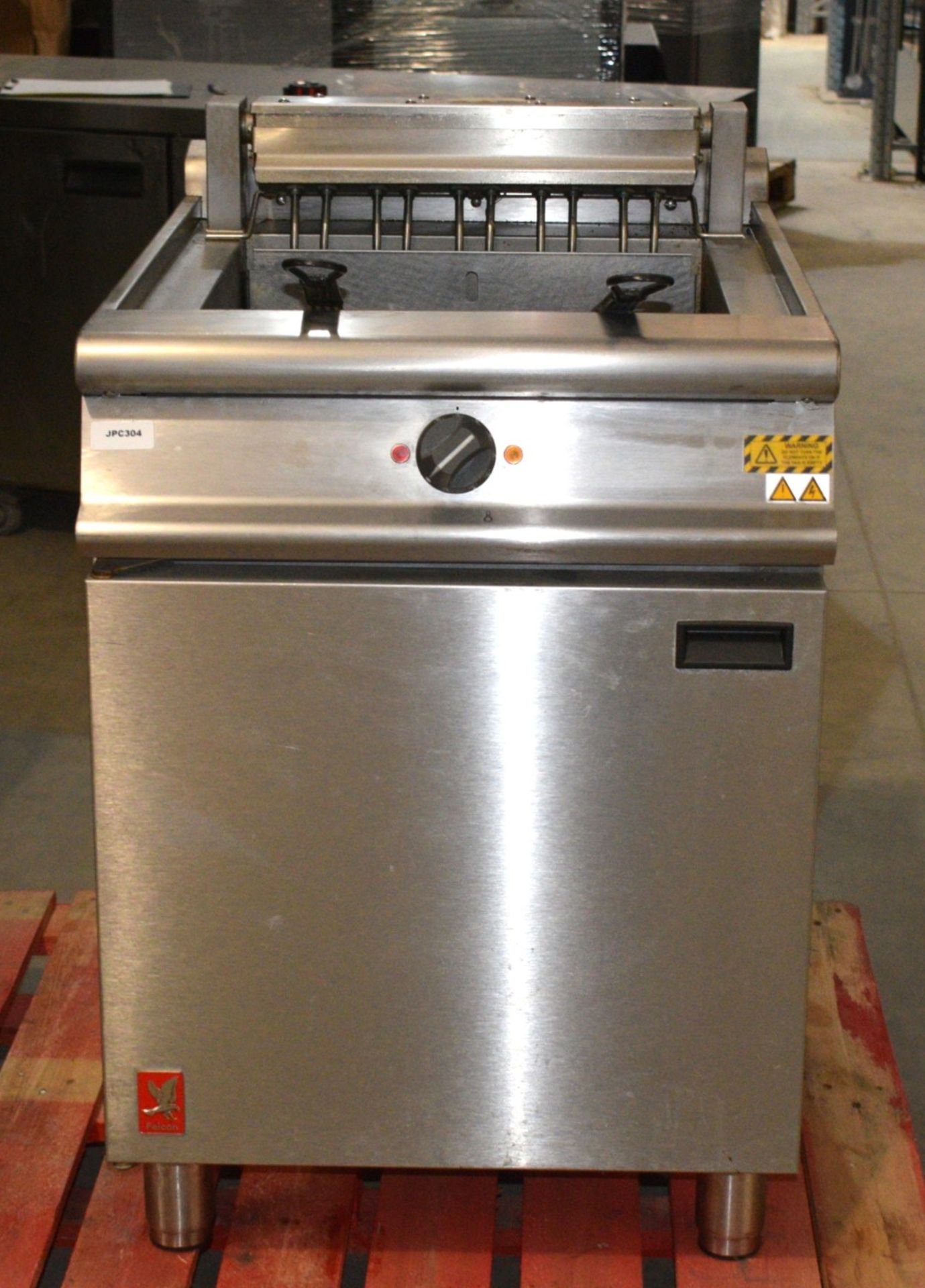 1 x Falcon Dominator Plus E3860 40 Ltr Electric Freestanding Single Tank Fryer with 2 x Baskets - Image 12 of 17