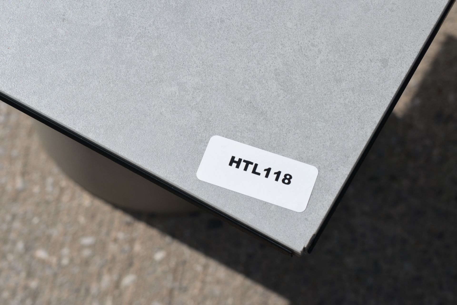 1 x Andreu World Restaurant Table - Suitable for Indoor or Outdoor Use - Dimensions: H74 x W70 x D70 - Image 3 of 5