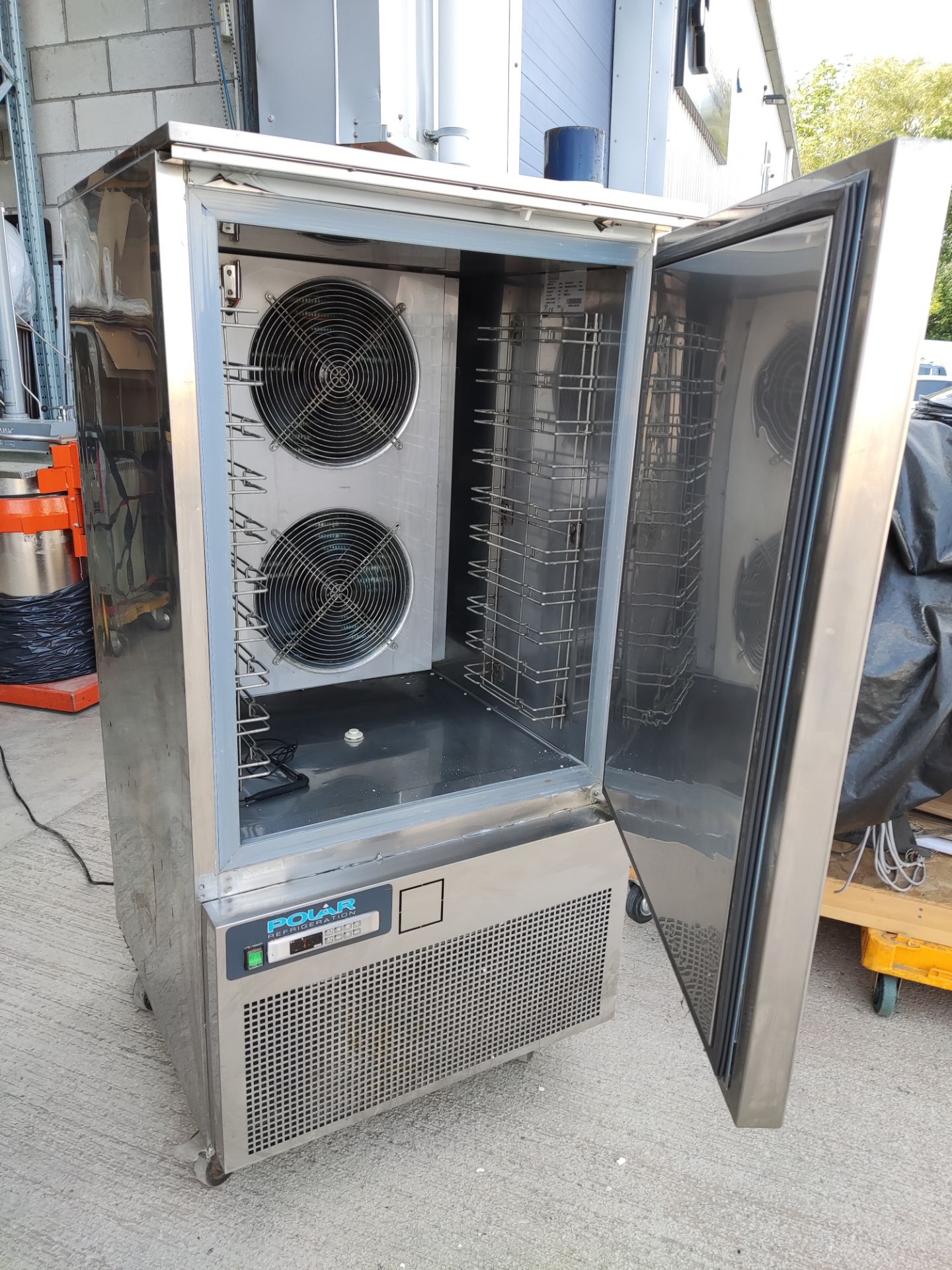 1 x POLAR Dn494 Blast Chiller - RRP £2,965.00 - Image 15 of 16