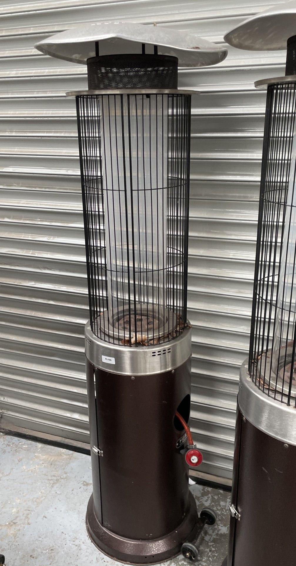 1 x Heat Outdoors Santini Spiral Flame 13.5kW Gas Freestanding Upright Patio Heater - Image 13 of 16