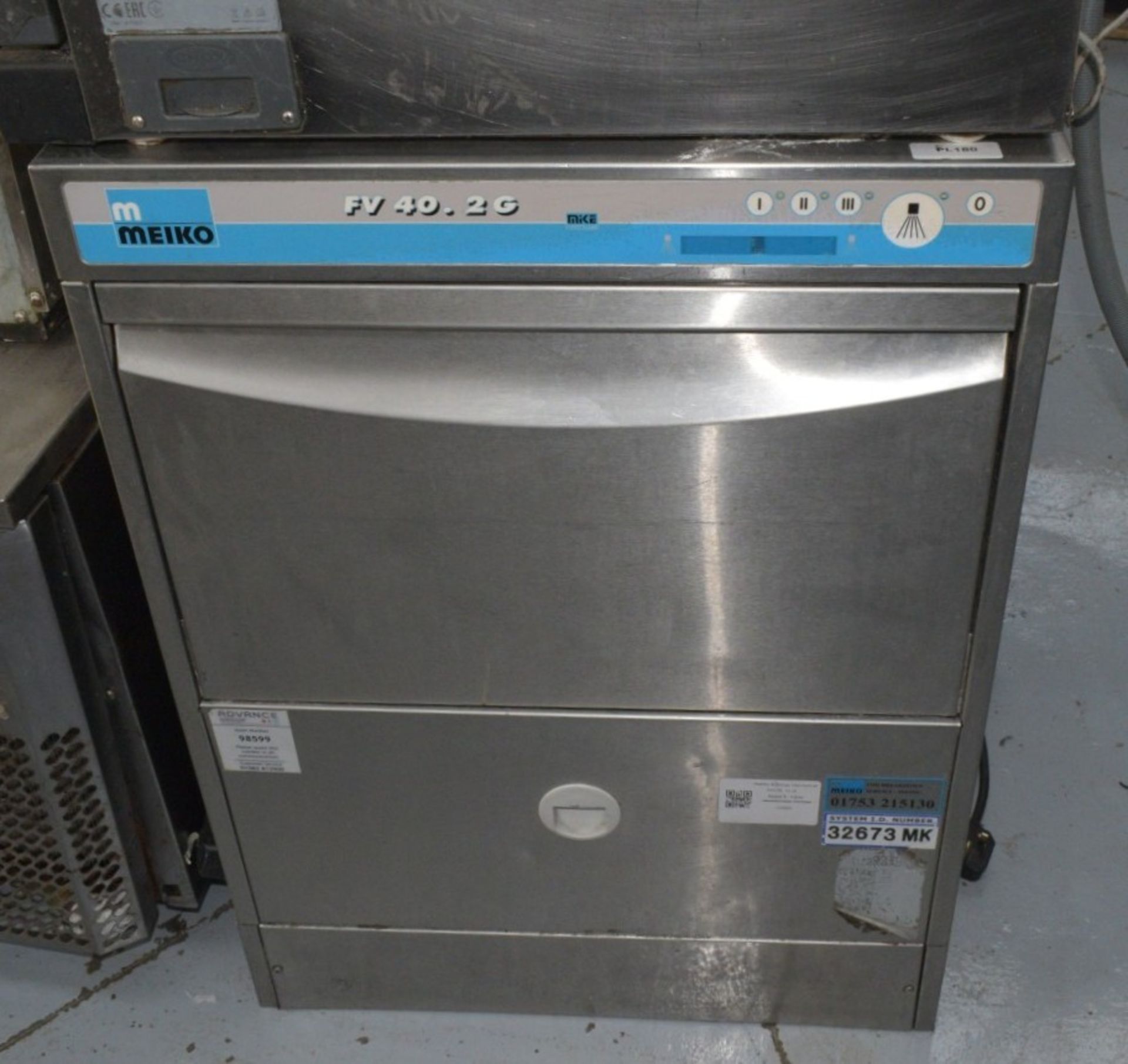 1 x Meiko FV.40.2G Undercounter Glass Washer - 3 Phase - Dimensions: H75 x W60 x D60 cms
