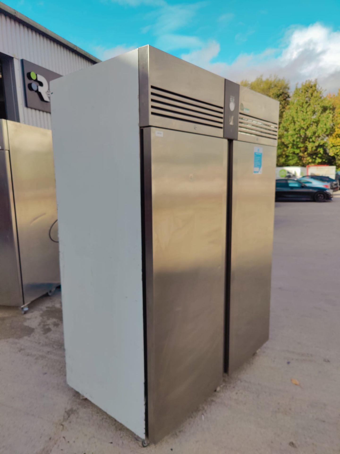 1 x Foster G2 Pro Two Door Upright Commercial Fridge - Model EP1440L - RRP £4,138 - Dimensions: H208 - Image 8 of 11