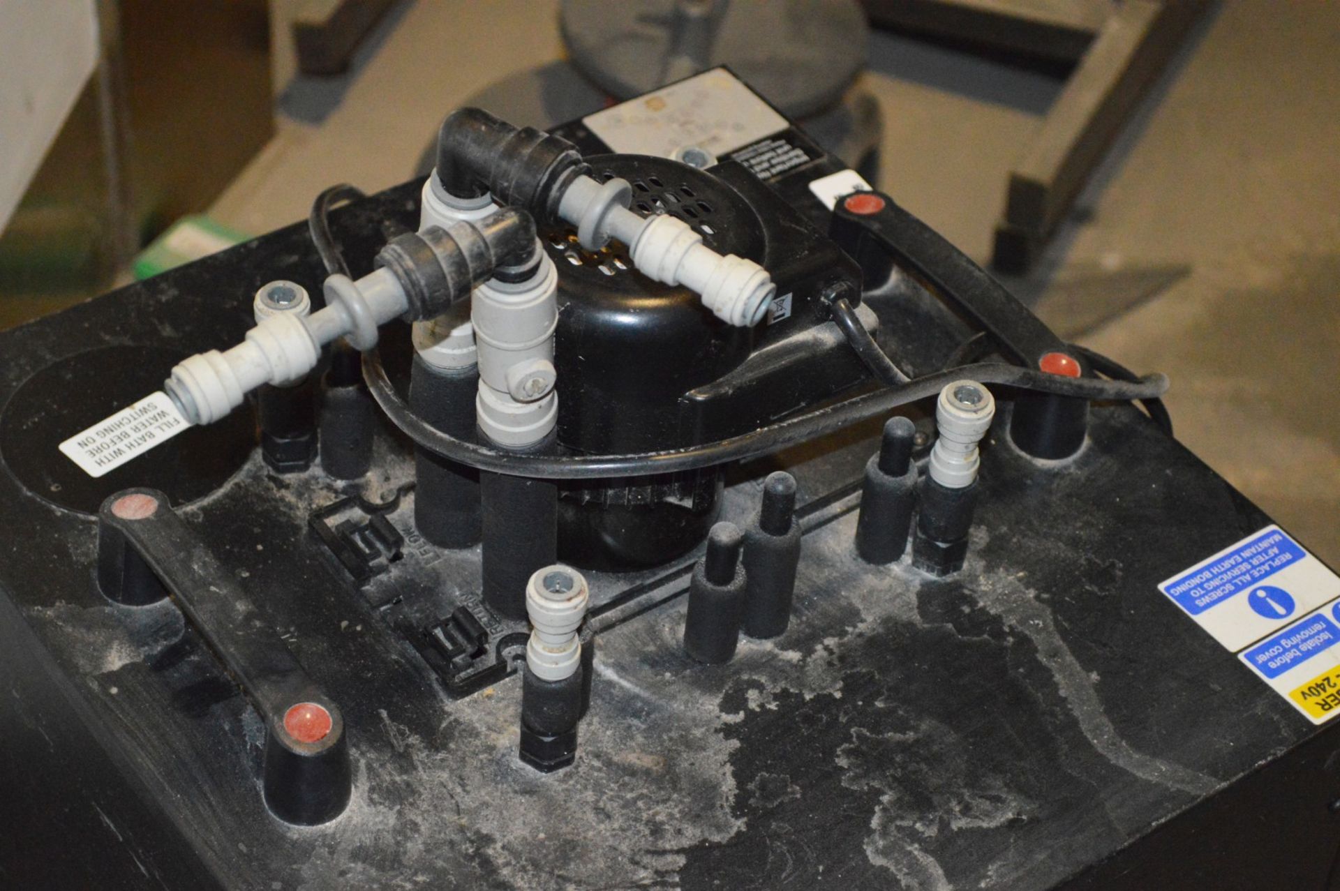 1 x Brandels BRW185E High Performance Midi Remote Hydrocarbon Cooler - RRP £987 - Image 7 of 9