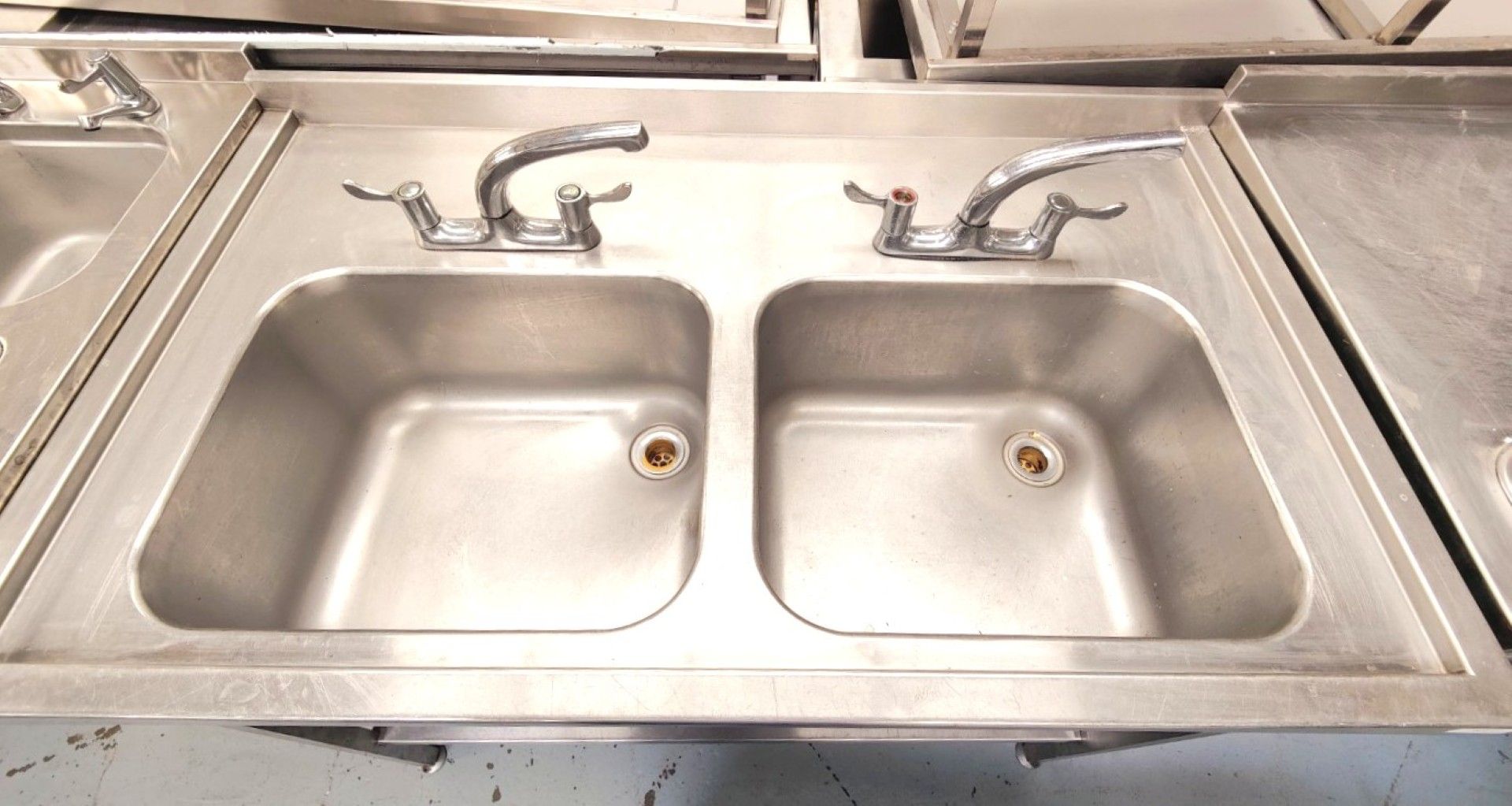 1 x Stainless Steel Twin Bowl Wash Unit Features Two Large Sink Bowls, Mixer Taps, None Drip Surface - Image 2 of 6