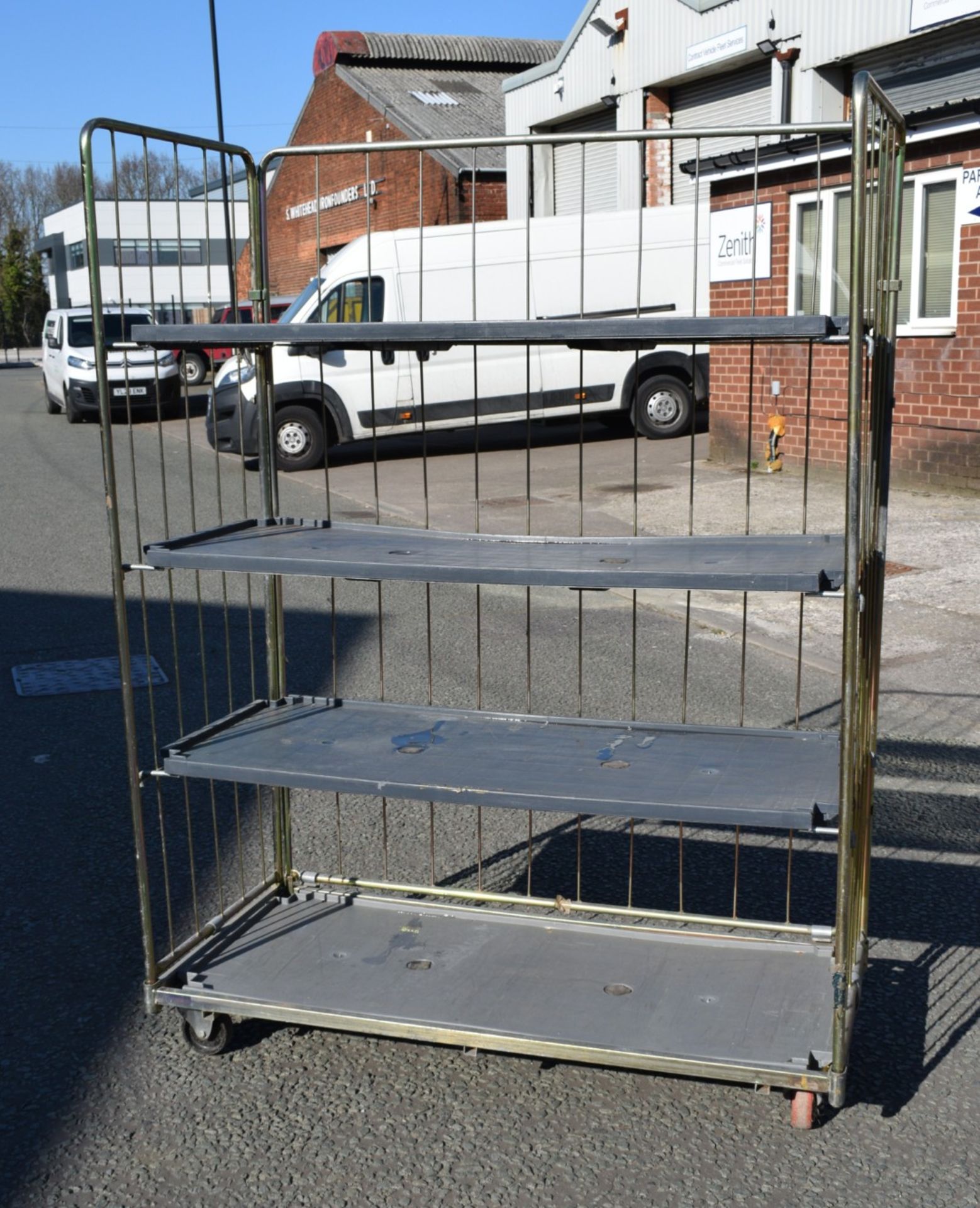 1 x Warehouse Storage Cage Featuring Heavy Duty Plastic Shelves and Castor Wheels