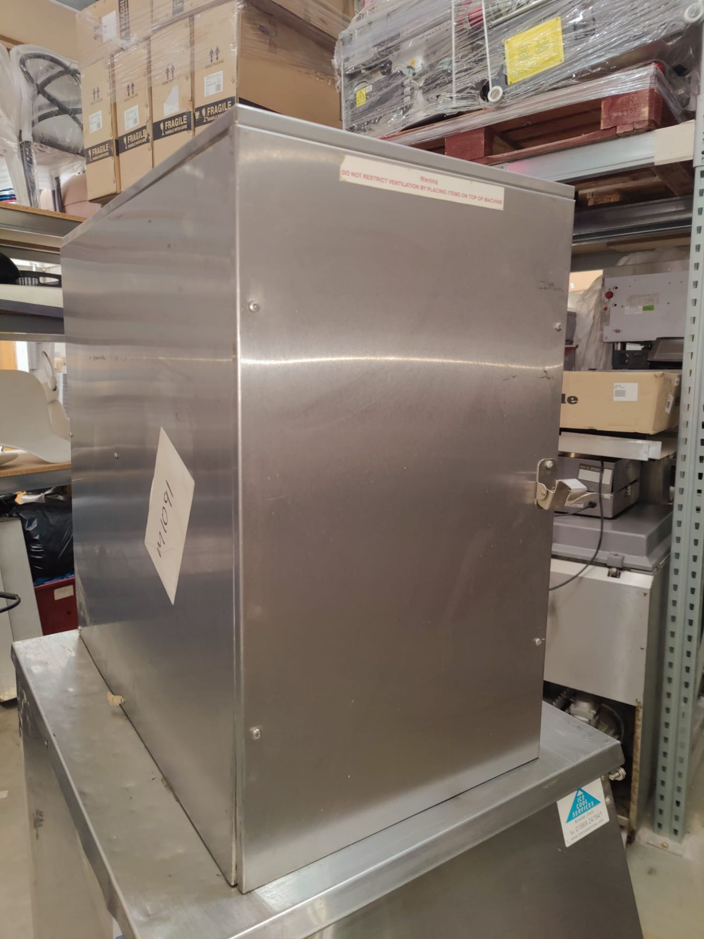 1 x Cornelius Upright Freestanding Continuous Flow Icemaker Machine with Follet Storage Bin - Image 7 of 13