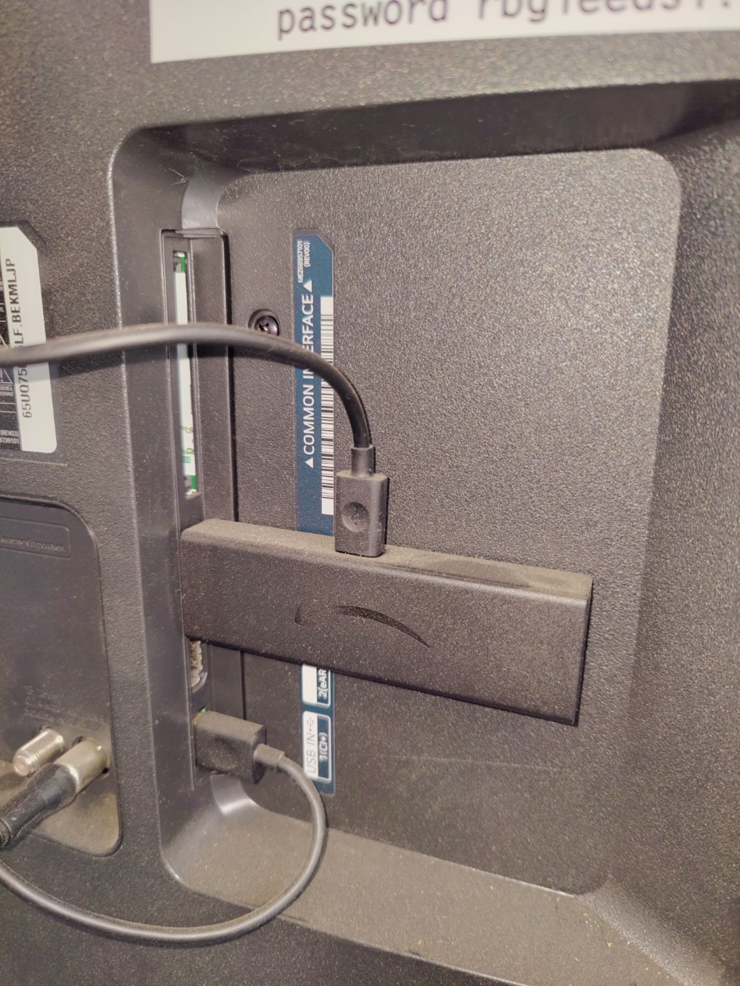 1 x LG 65 Inch 4K Smart Television with Stand, Aria and Fire Stick - Spares or Repairs - Image 5 of 6