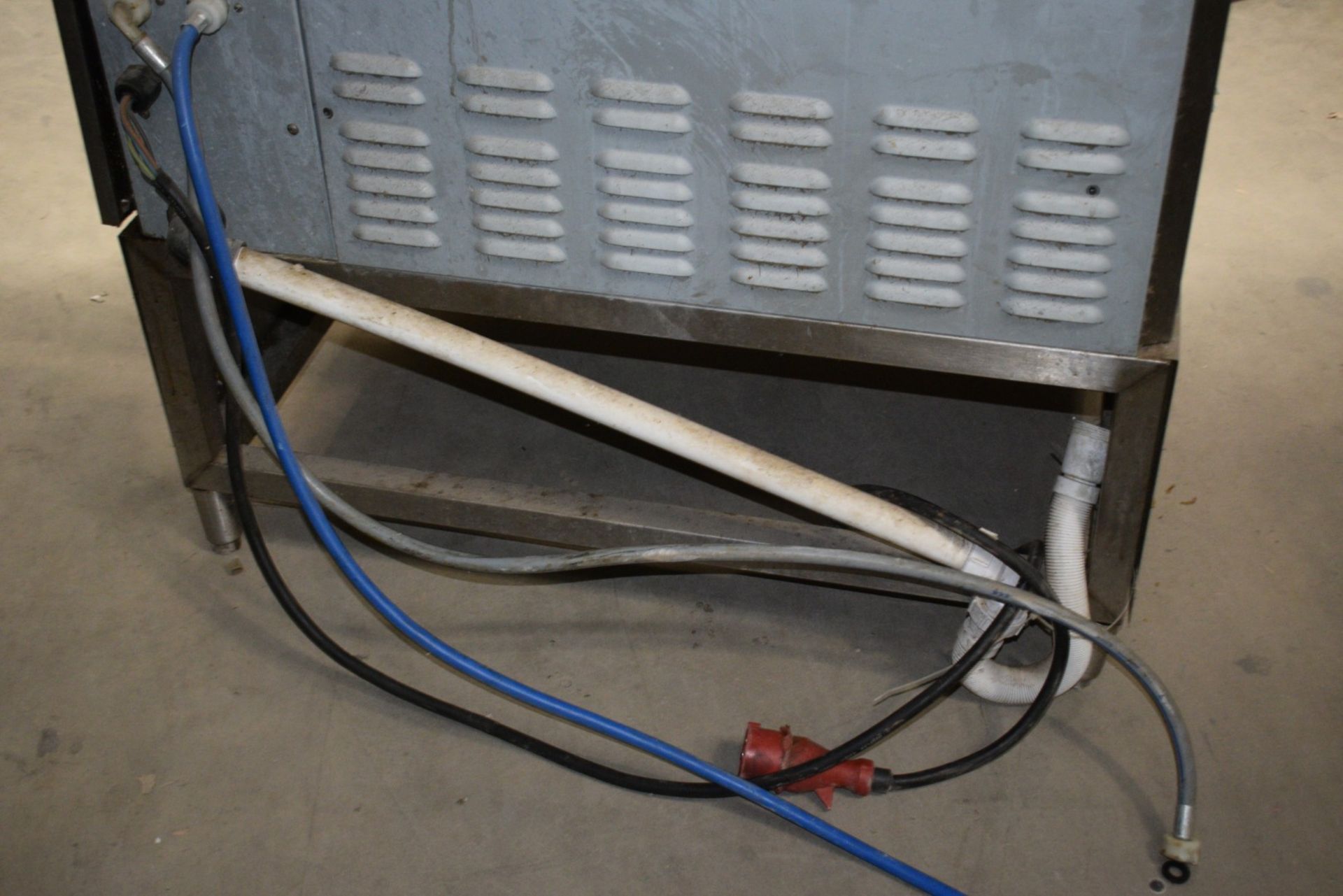 1 x FriJado TRC-8 Combi Steamer Oven - Dimensions: H140 x W100 x D75 cms - Image 7 of 12