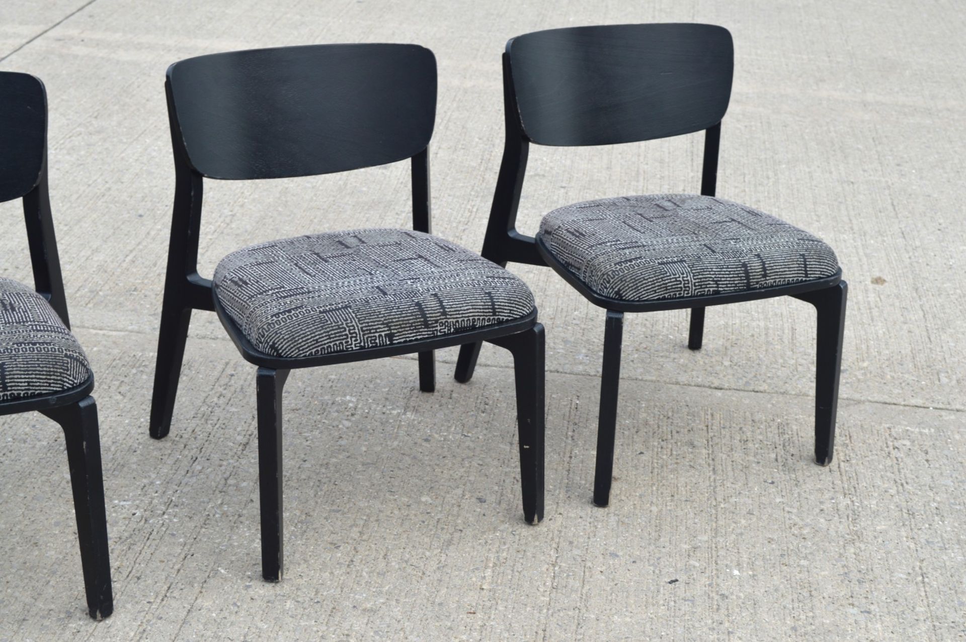 10 x Retro Style Restaurant Dining Chairs Featuring a Black Finish and Padded Seat Pads - Image 13 of 19