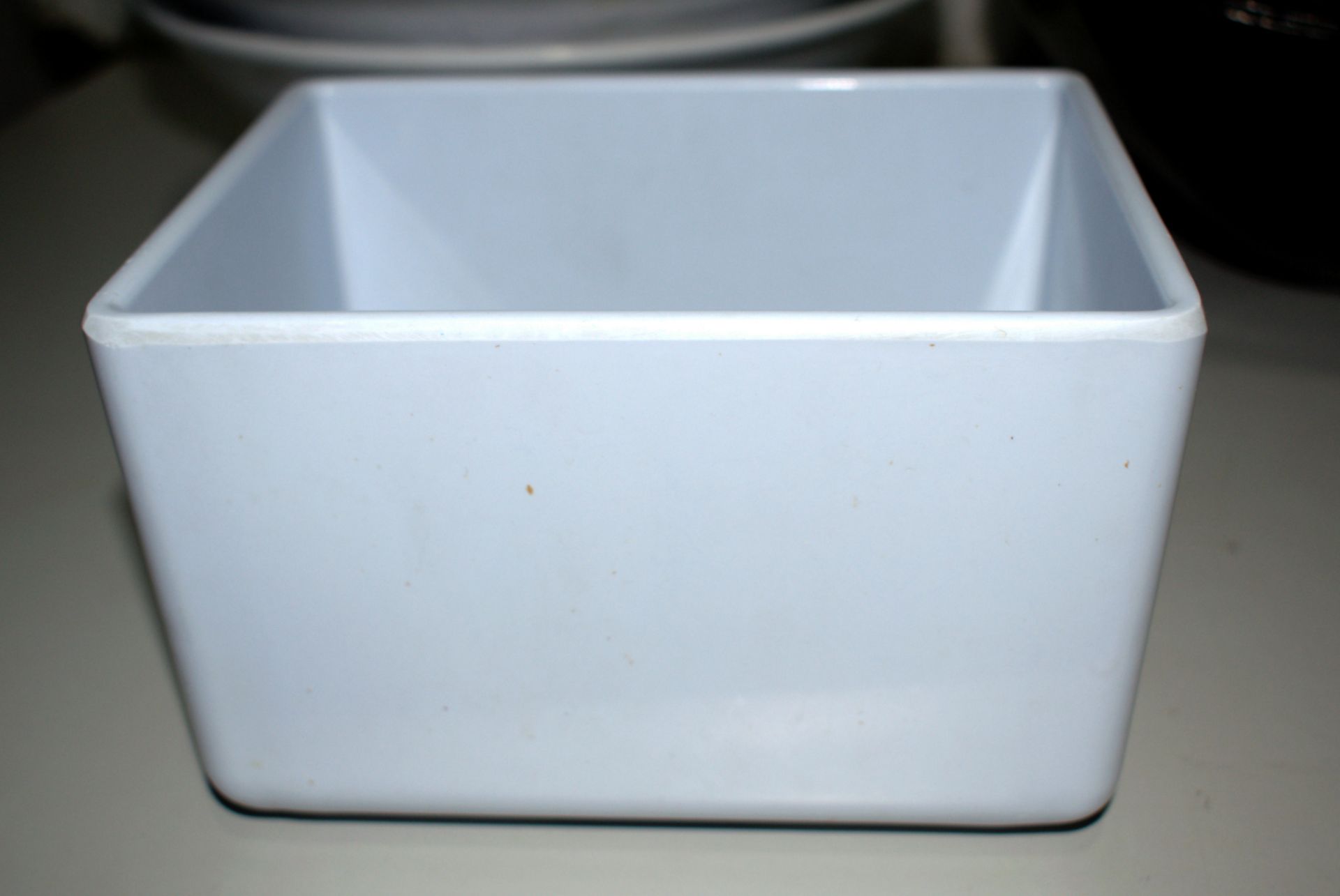 1 x Large Assortment Of Food Bowls - Image 6 of 10