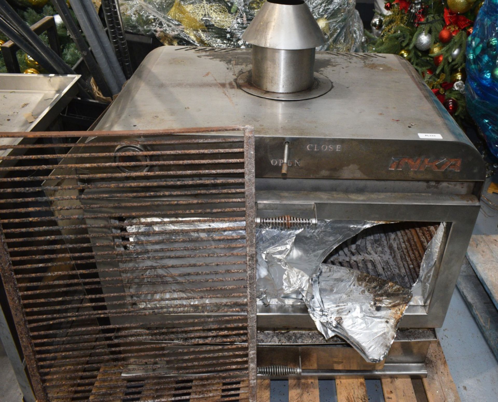 1 x Inka Charcoal Oven - Dimensions: H94 x W67 x D55 cms - Image 2 of 4