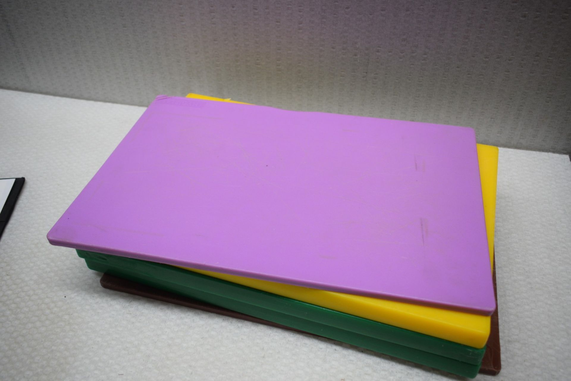 8 x Assorted Heavy Duty Chopping Boards - Approx Size: 30x45cms - Image 8 of 9