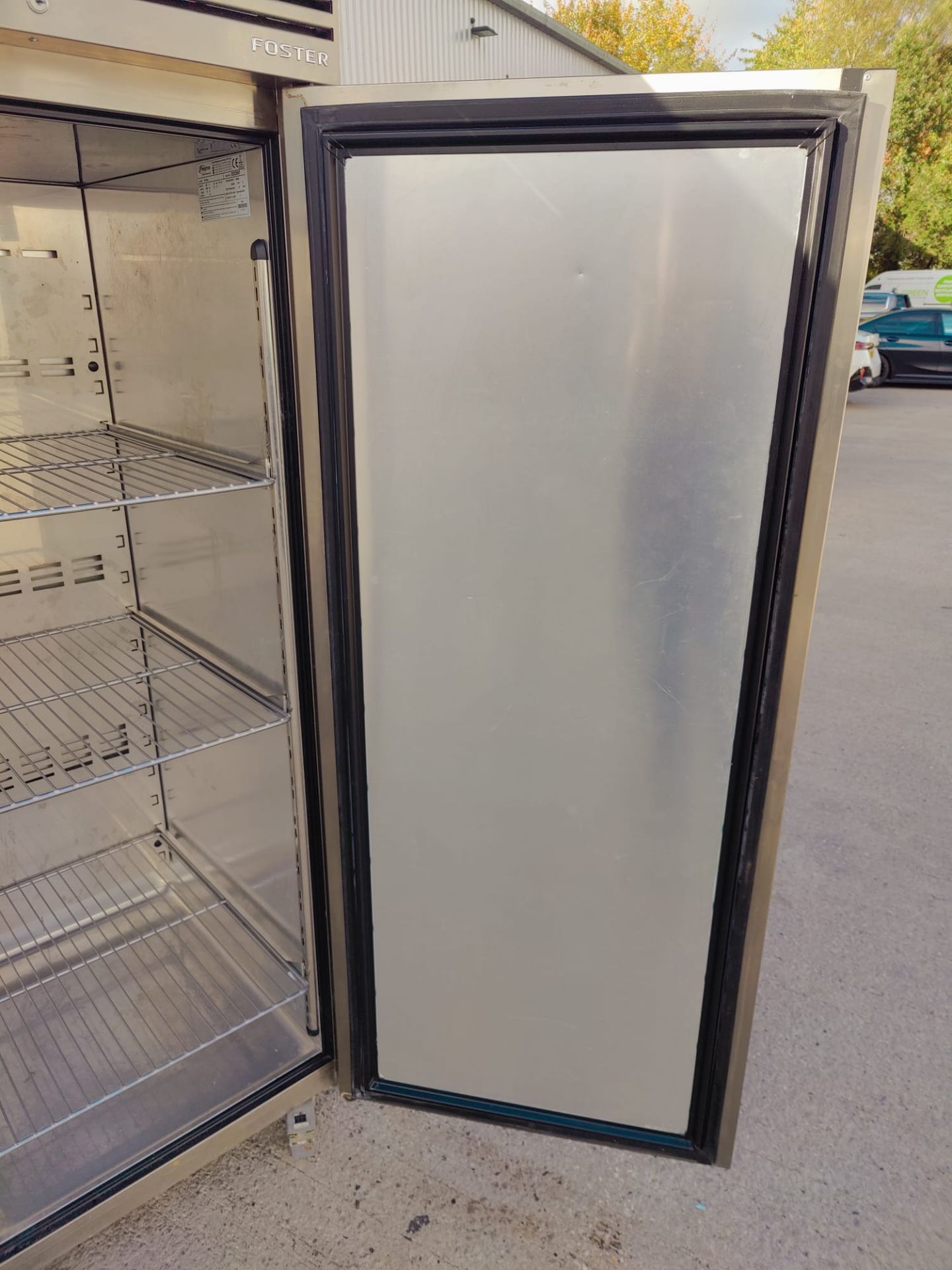 1 x Foster G2 Pro Two Door Upright Commercial Fridge - Model EP1440L - RRP £4,138 - Dimensions: H208 - Image 6 of 11