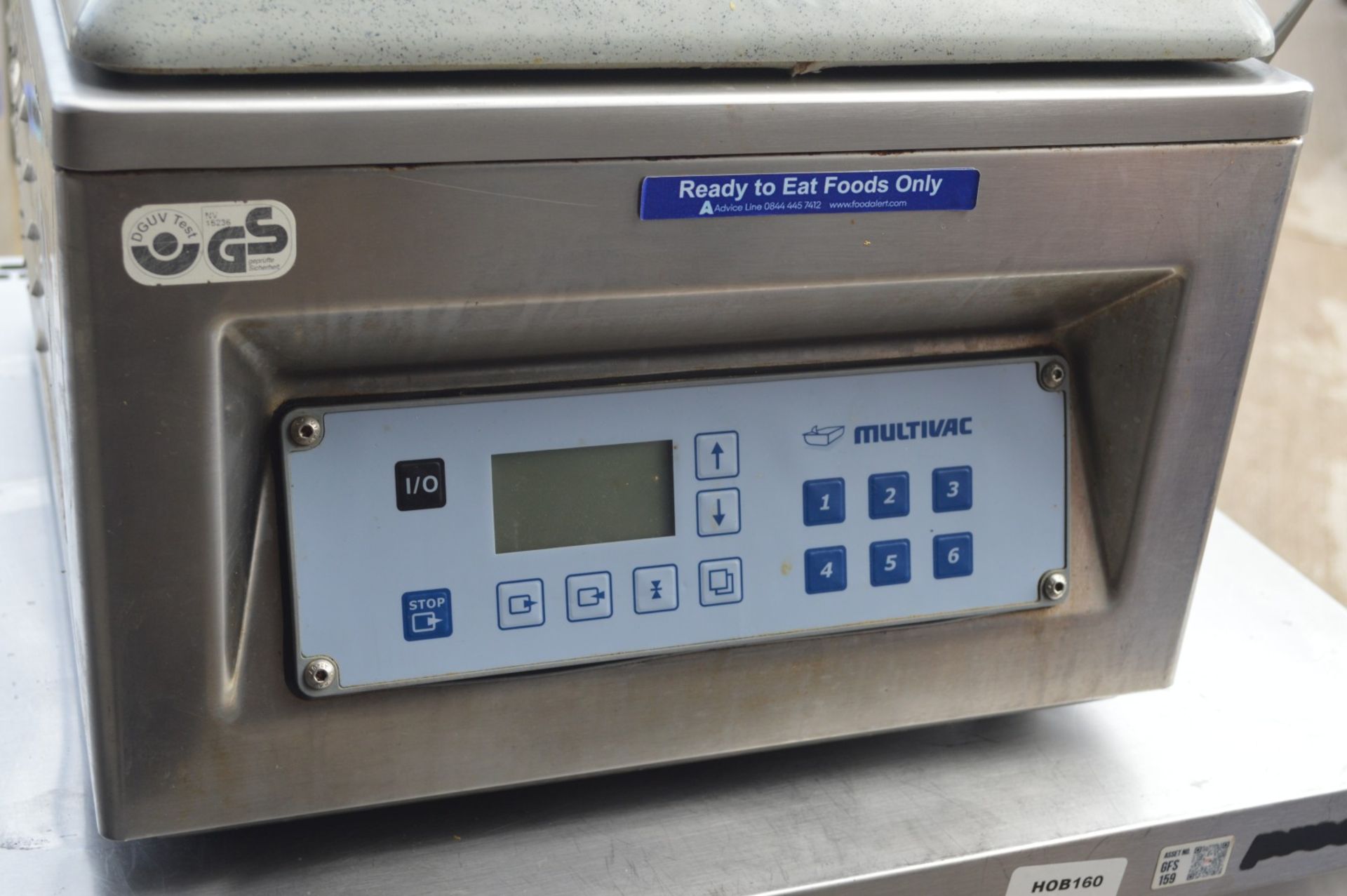 1 x Multivac Vacum Packer Machine - 240v - Dimensions: H96 x W40 x D50 cms - Image 4 of 7