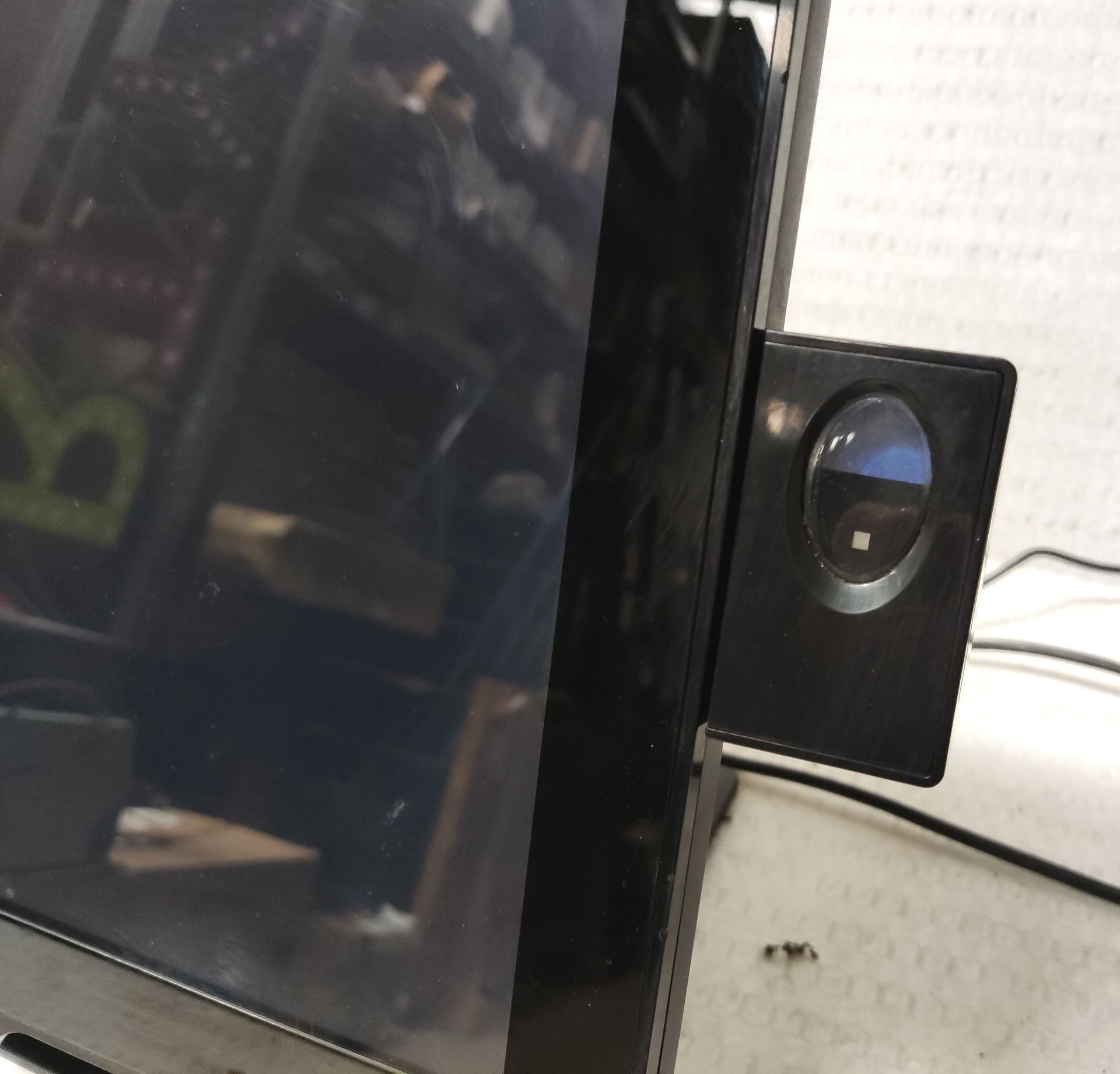 1 x AURES Touchscreen Till - Yuno-Base151 - With Power Supply - Image 3 of 9