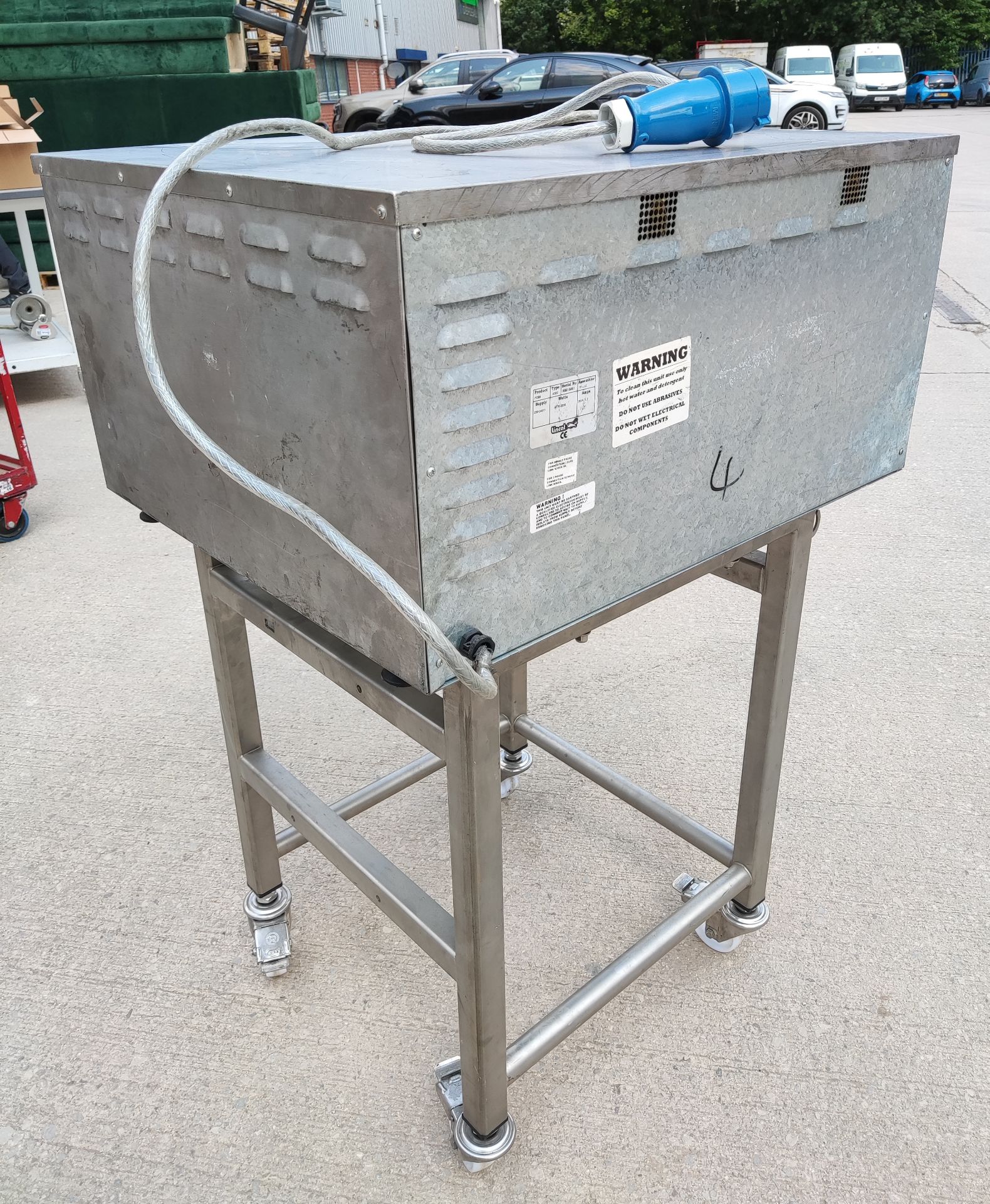 1 x LINCAT Panache Countertop Pizza Oven - Model Po89 - Single Phase - RRP £1,745.00 - Image 13 of 23