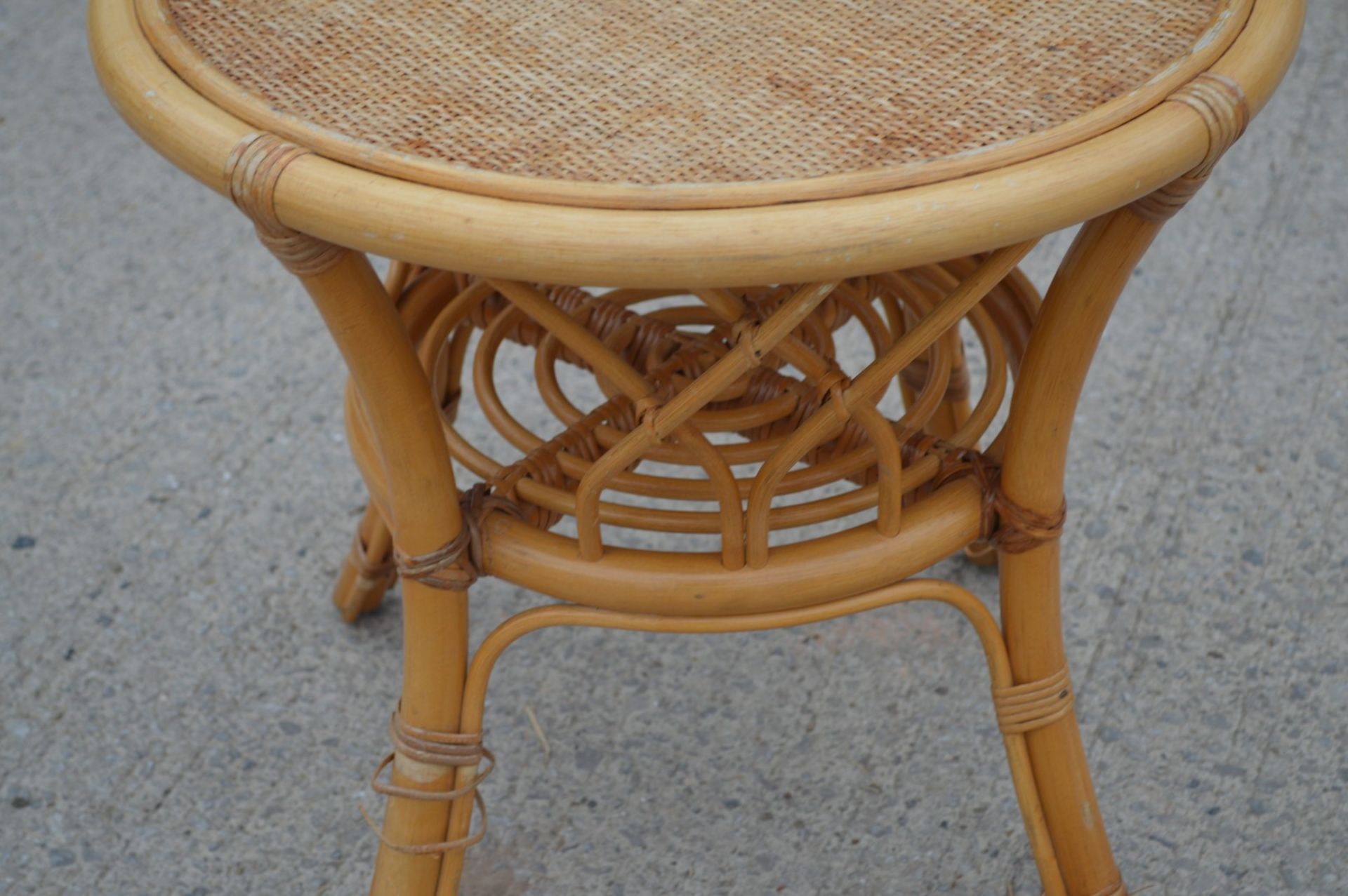 1 x Small Rattan Conservatory Side Table - Dimensions: H55 x W55 x D55 cms - Image 2 of 10