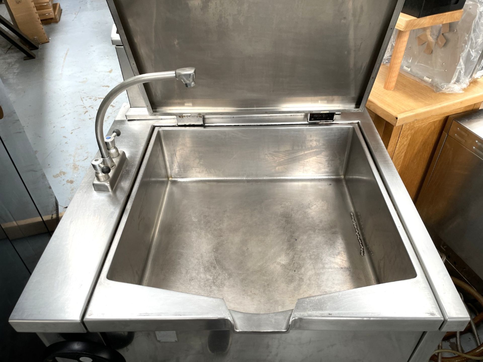 1 x Paul Charvet Gas Powered Tilting Bratt Pan - Model: 1000 GSBM/1 - Dimensions: H94 x W101 x - Image 2 of 17