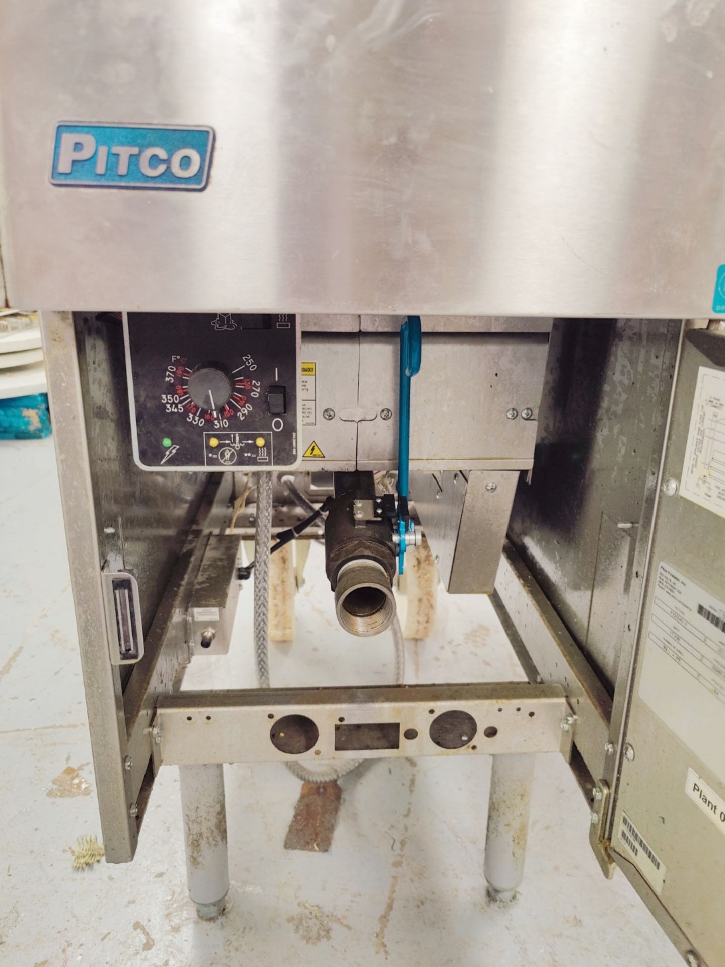 1 x Pitco SE14 Single Tank Electric Fryer without Baskets - 17kW 3 Phase - Dimensions: H110 x W40 - Image 6 of 14