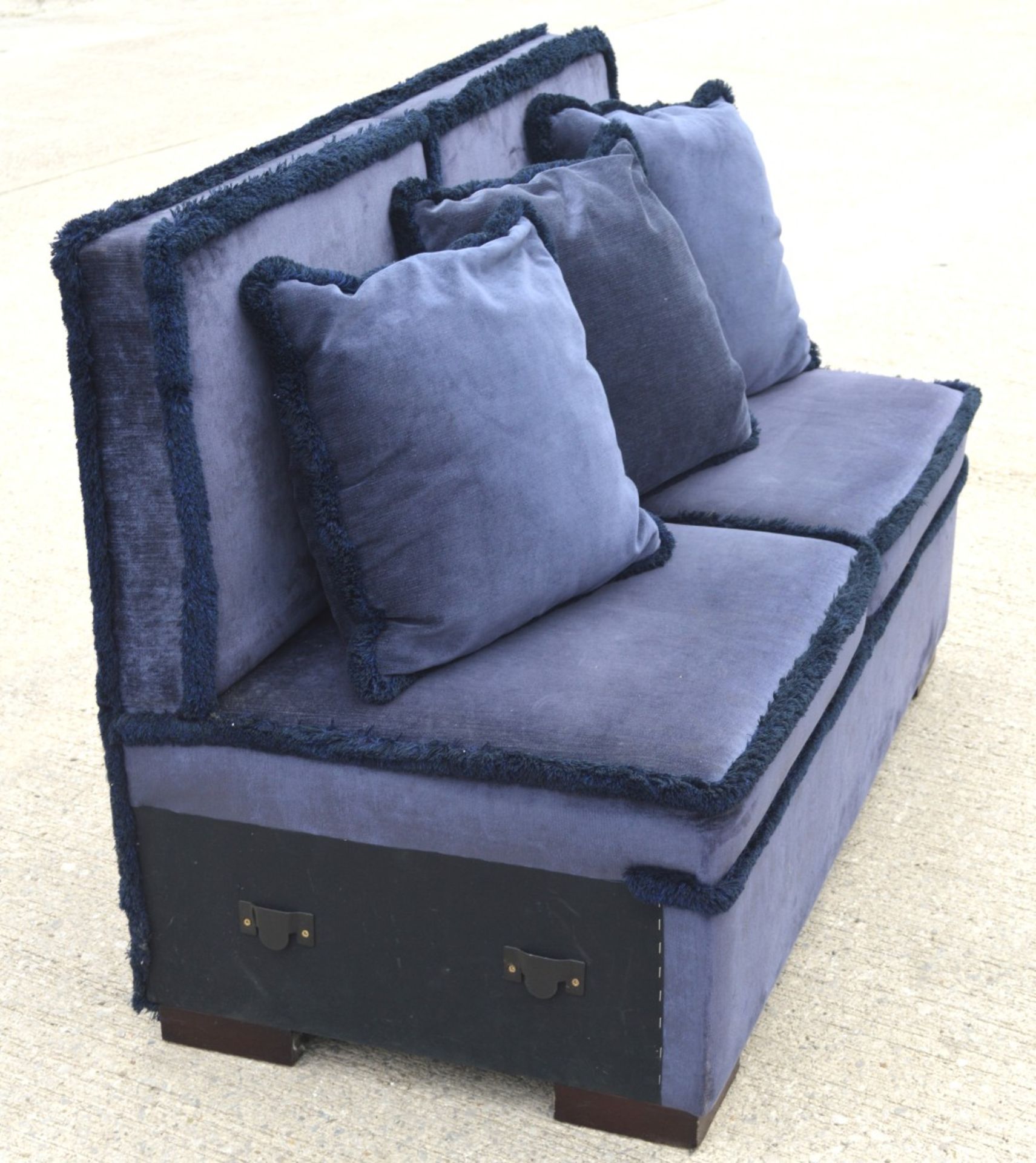 4 x Blue Velvet Slipper Seating Benches with Fringe Trims and 6 x Matching Cushions - Image 2 of 12