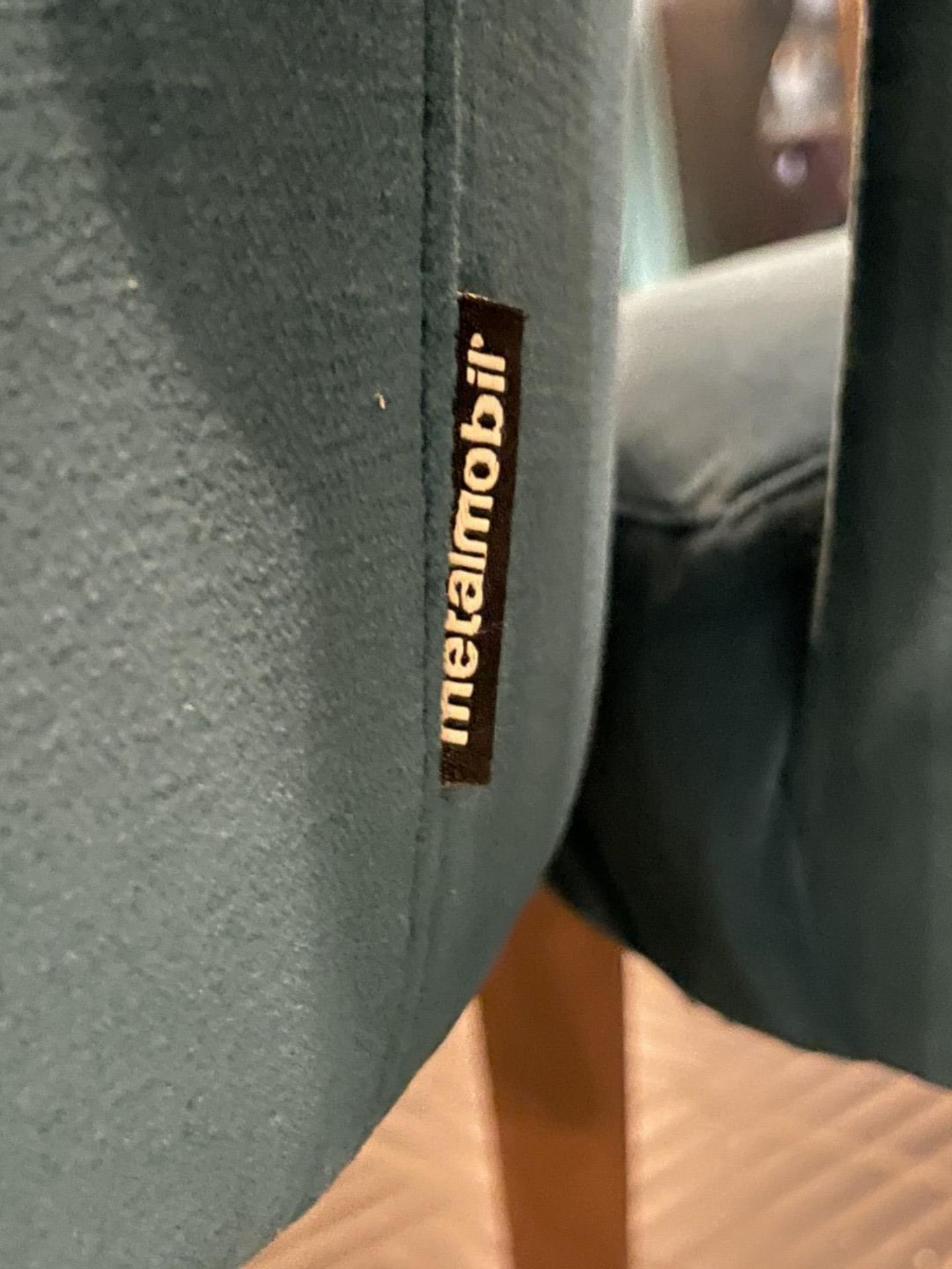 3 x Contemporary Lounge Chairs - Image 3 of 3