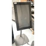 1 x Digital Advertisement Signage Screen with Audio and WiFi - Powered by Android - Floor Mounted