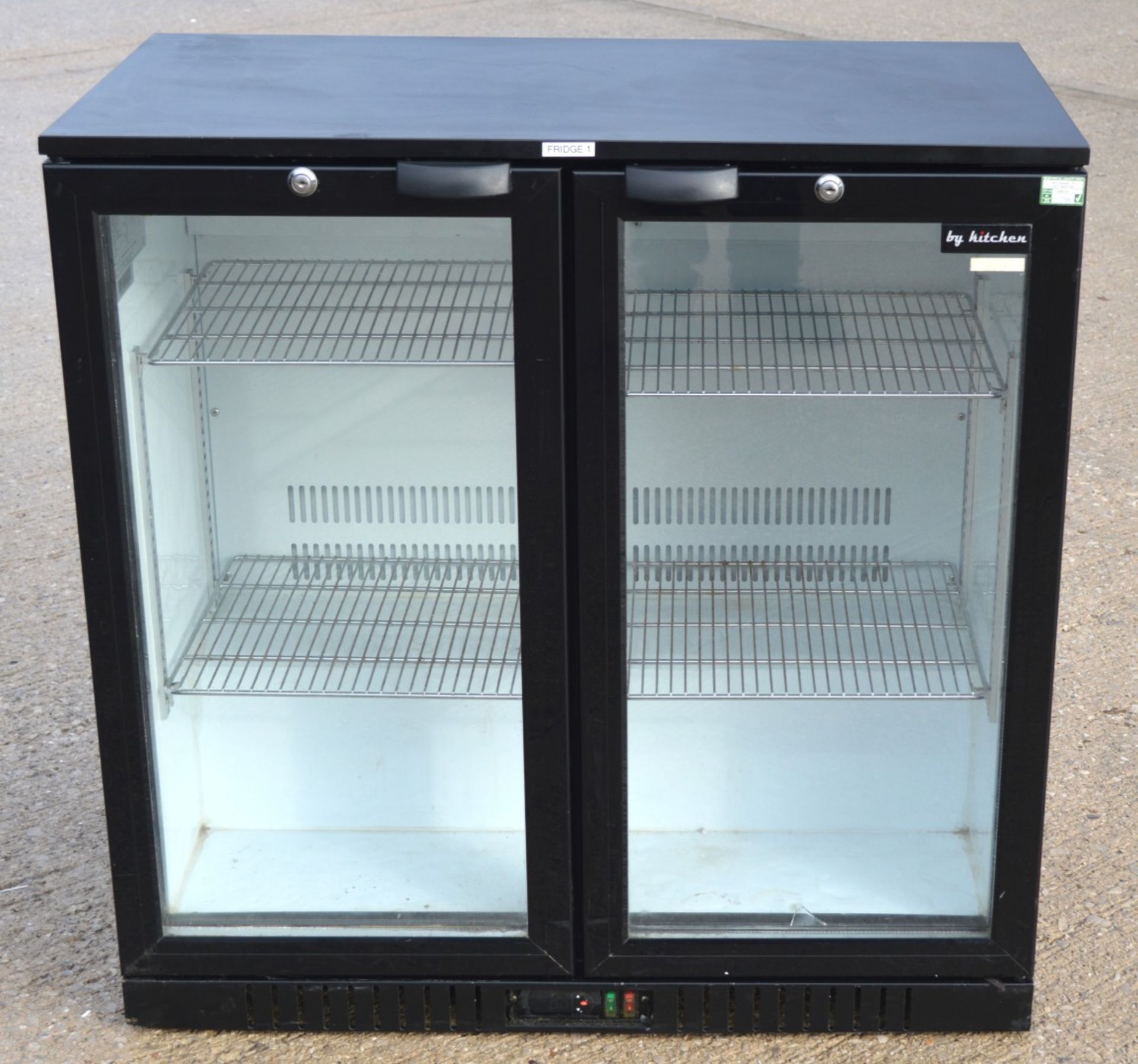 1 x Kitchen LG0208H Backbar Two Door Bottle Cooler in Black