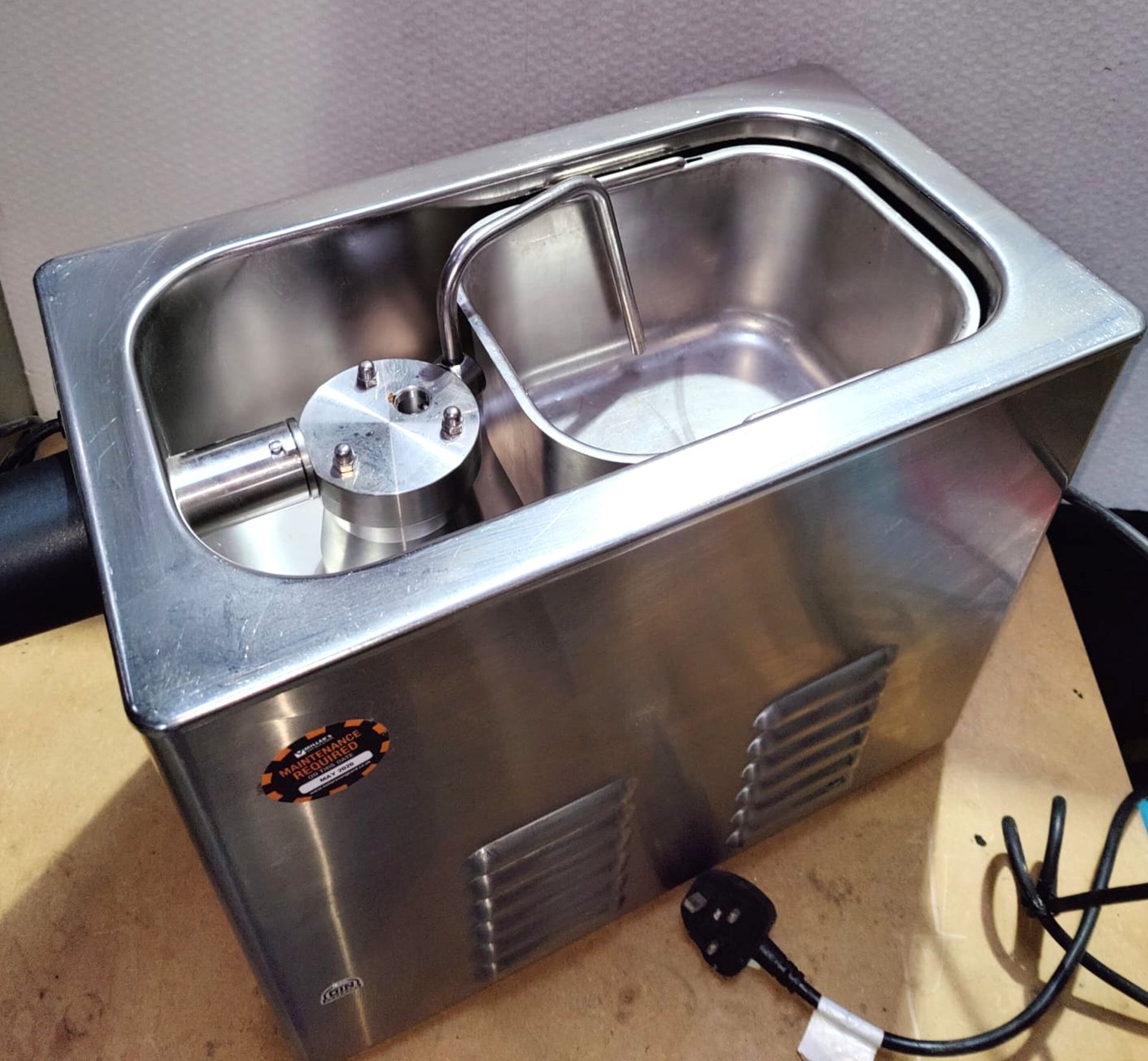 1 x Mussana BOY Microtronic Whipped Cream Machine - RRP £3,800 - Recently Removed From a Major - Image 4 of 9