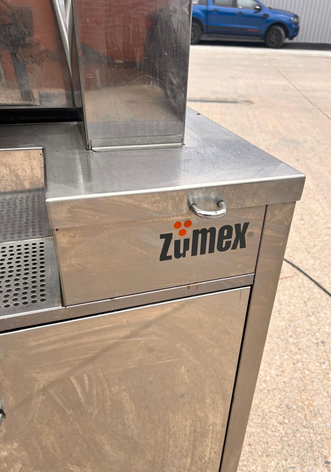 1 x Zumex Speed S plus Self-Service Podium Juicer - Image 9 of 22
