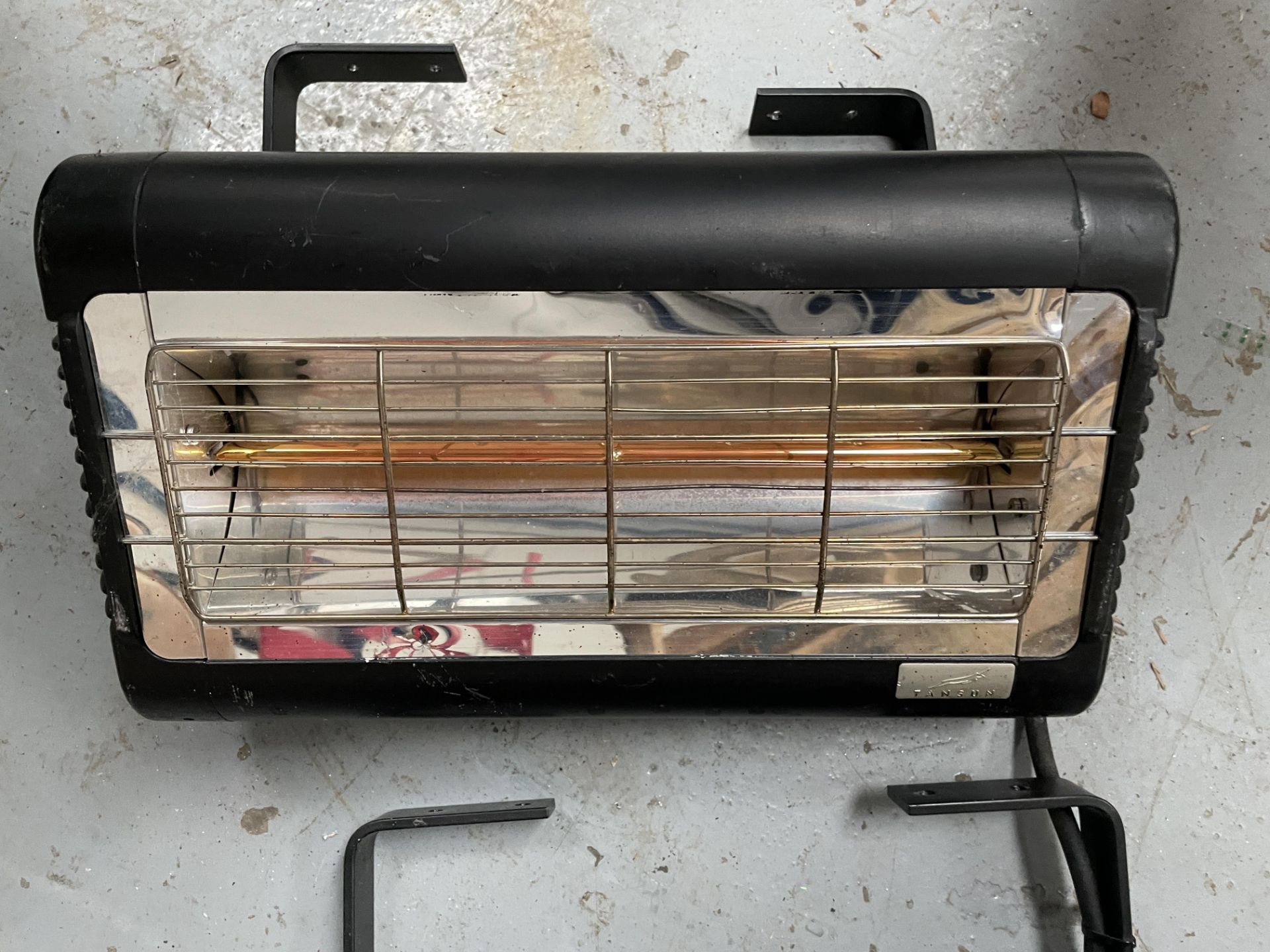 7 x Tansun Sorrento Infrared Outdoor Table Heaters - 2000w 230v IP25  - Model 220IP - RRP £2,000 - Image 2 of 9