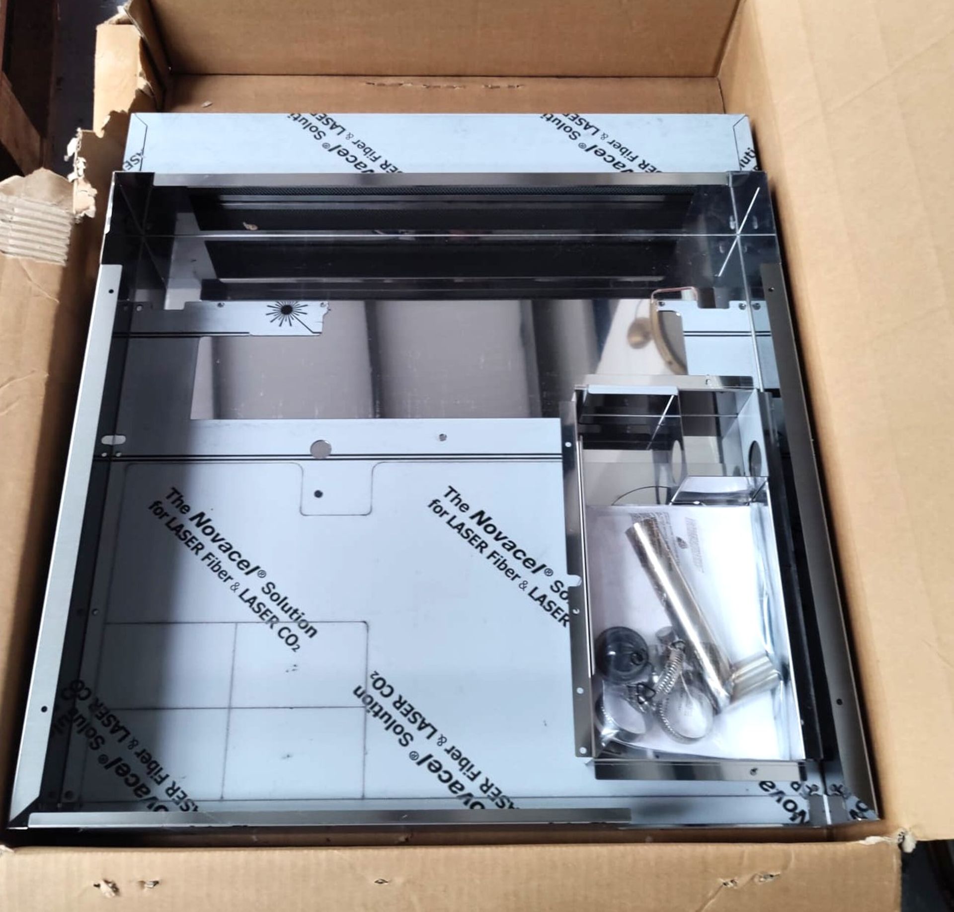 1 x Assorted Collection of Unox Oven Parts - Includes Three Boxes - Image 12 of 12