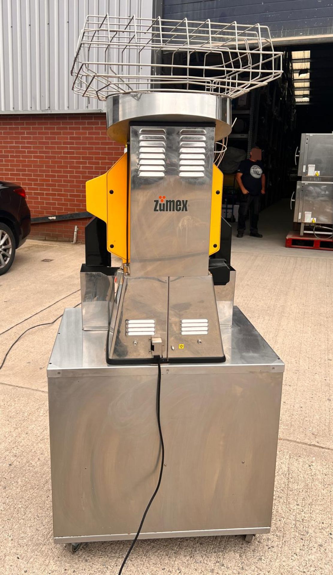 1 x Zumex Speed S plus Self-Service Podium Juicer - Image 13 of 22