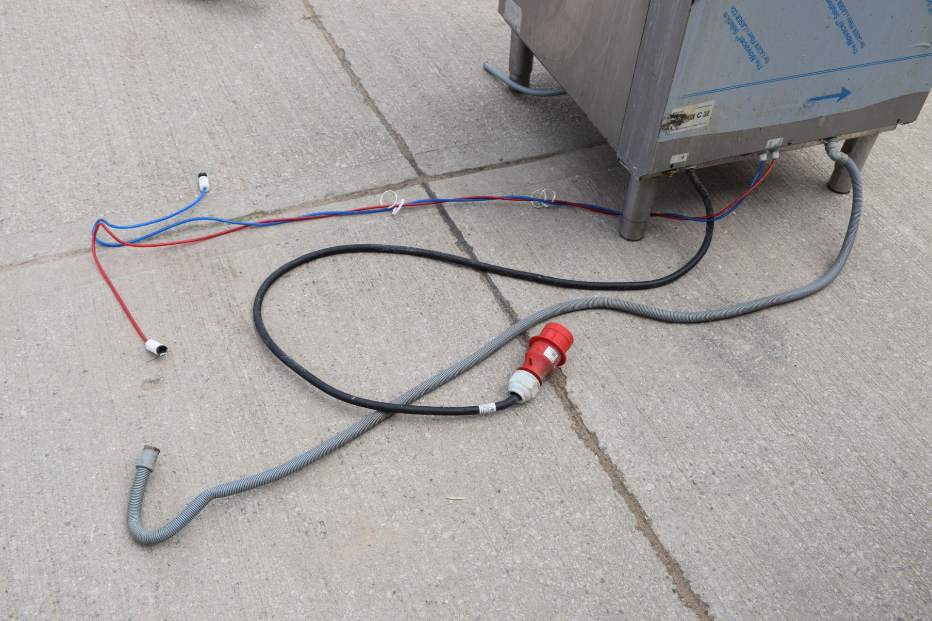 1 x Nelson Commercial Passthrough Dishwasher - Type 4004-16 - 3 Phase - Made in Italy - Image 6 of 13